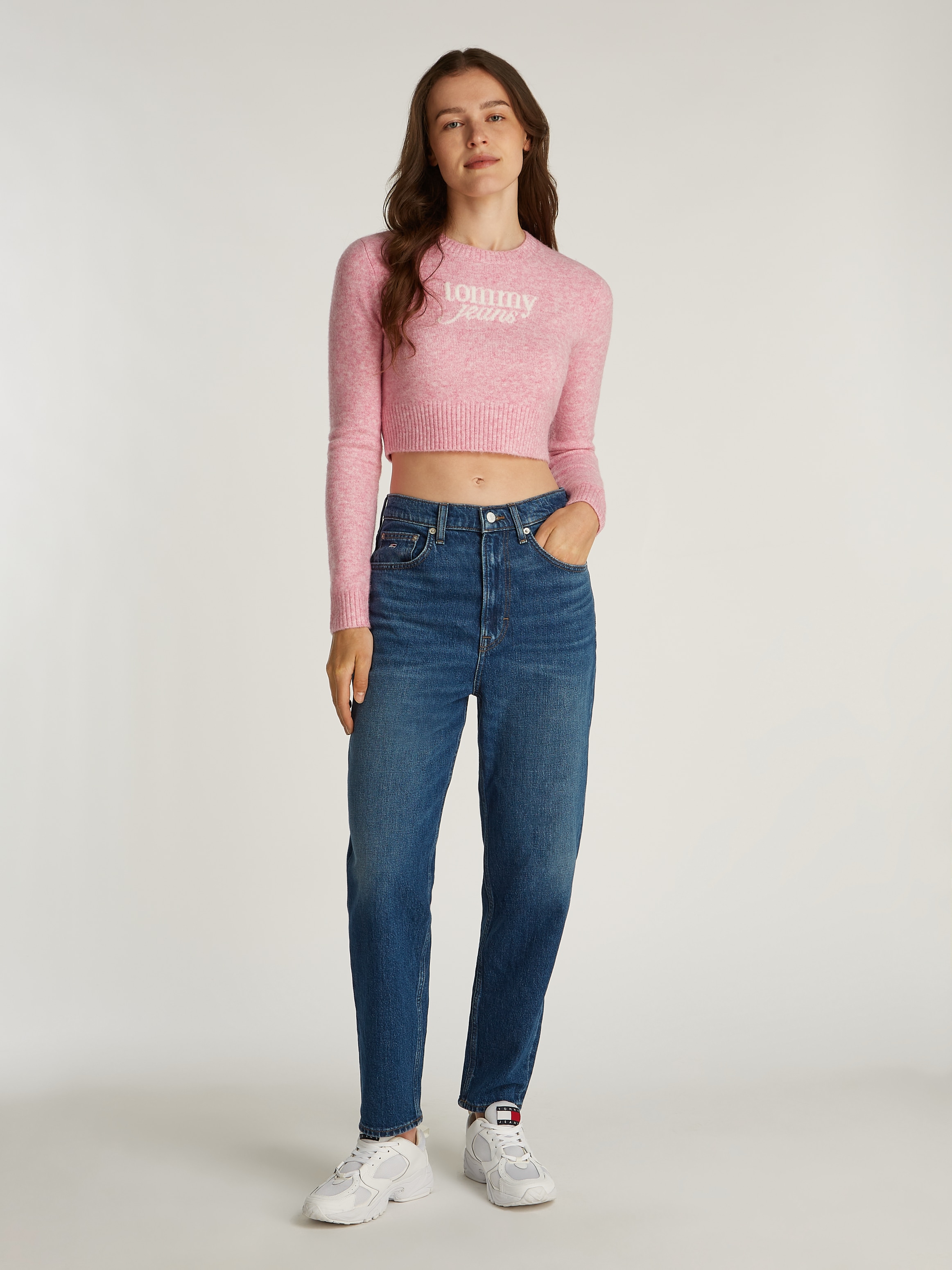 Tommy Jeans Mom-Jeans »Tommy Jeans - High waist - Mom-Jeans«, mit Logo-Stickereien