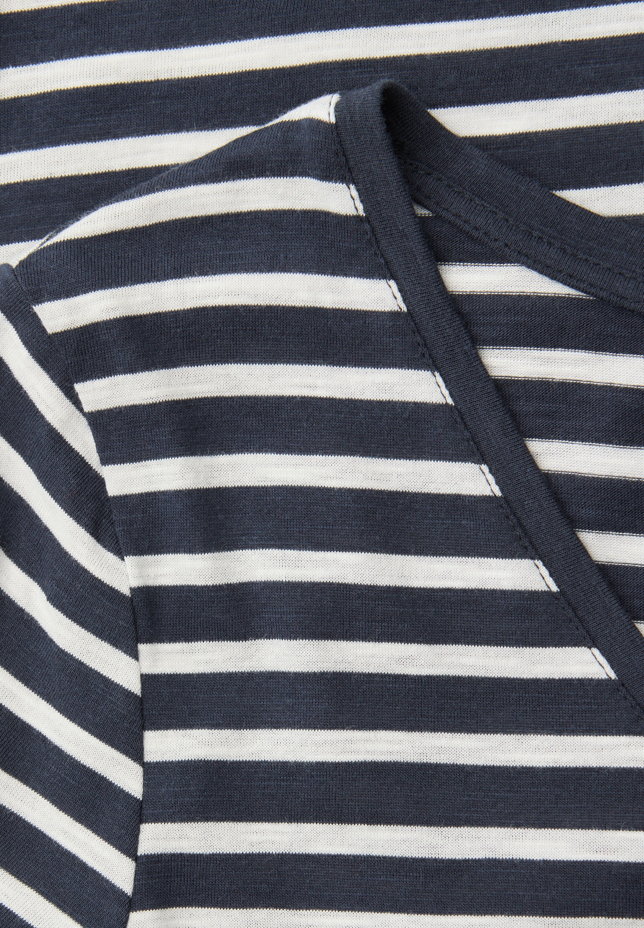 STREET ONE V-Shirt mit V-Ausschnitt