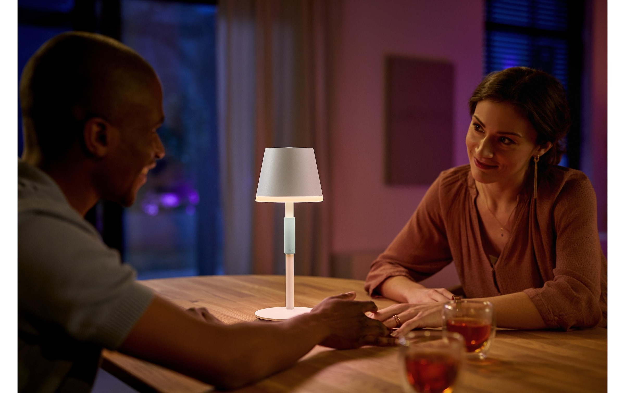 Philips Hue Tischleuchte »Tischleuchte White & Co« RGB