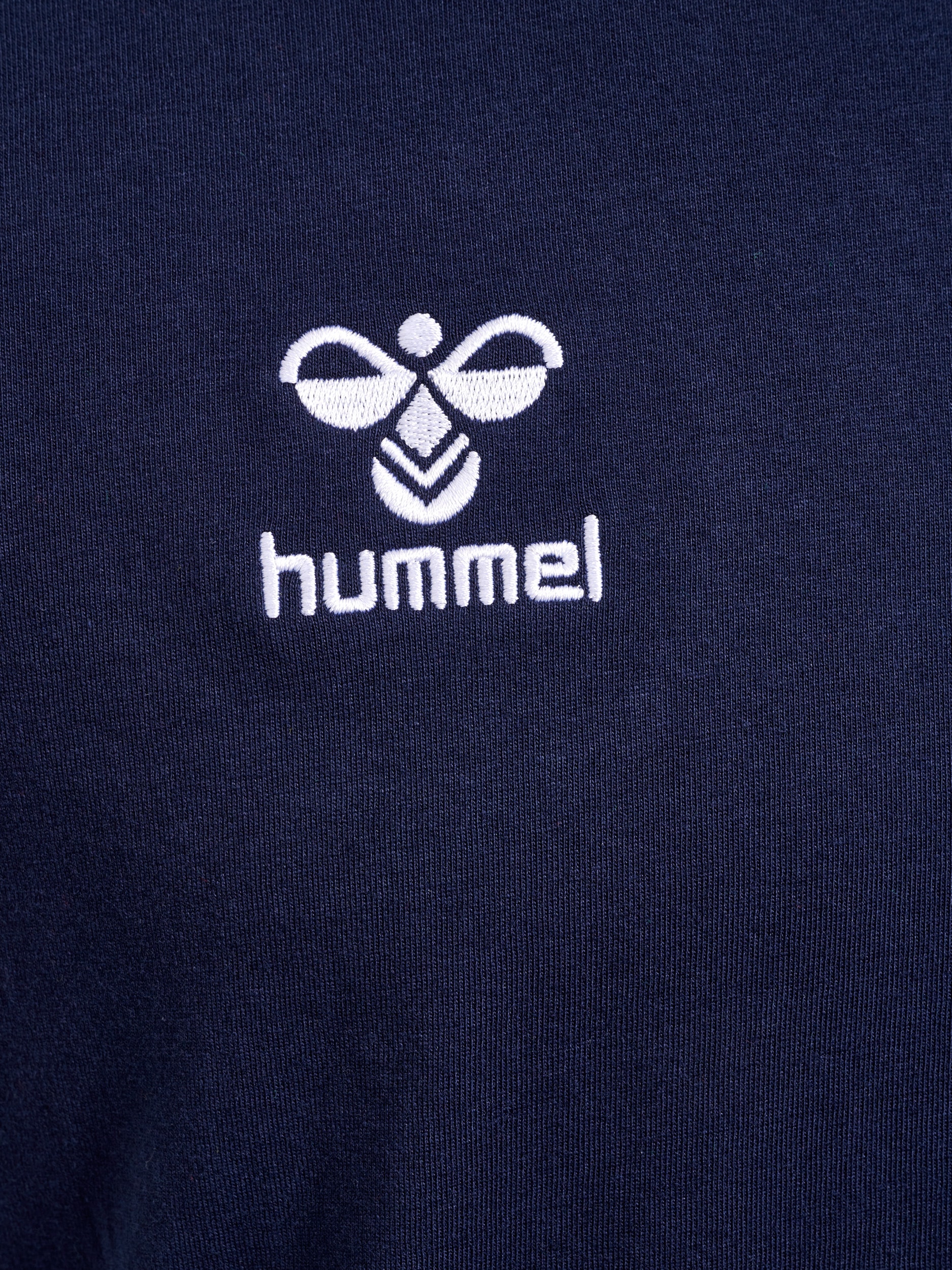 hummel T-Shirt »hmlGO 2.0 T-SHIRT S/S« mit Rundhalsausschnitt, aus Stretch-Jersey, gerader Abschluss