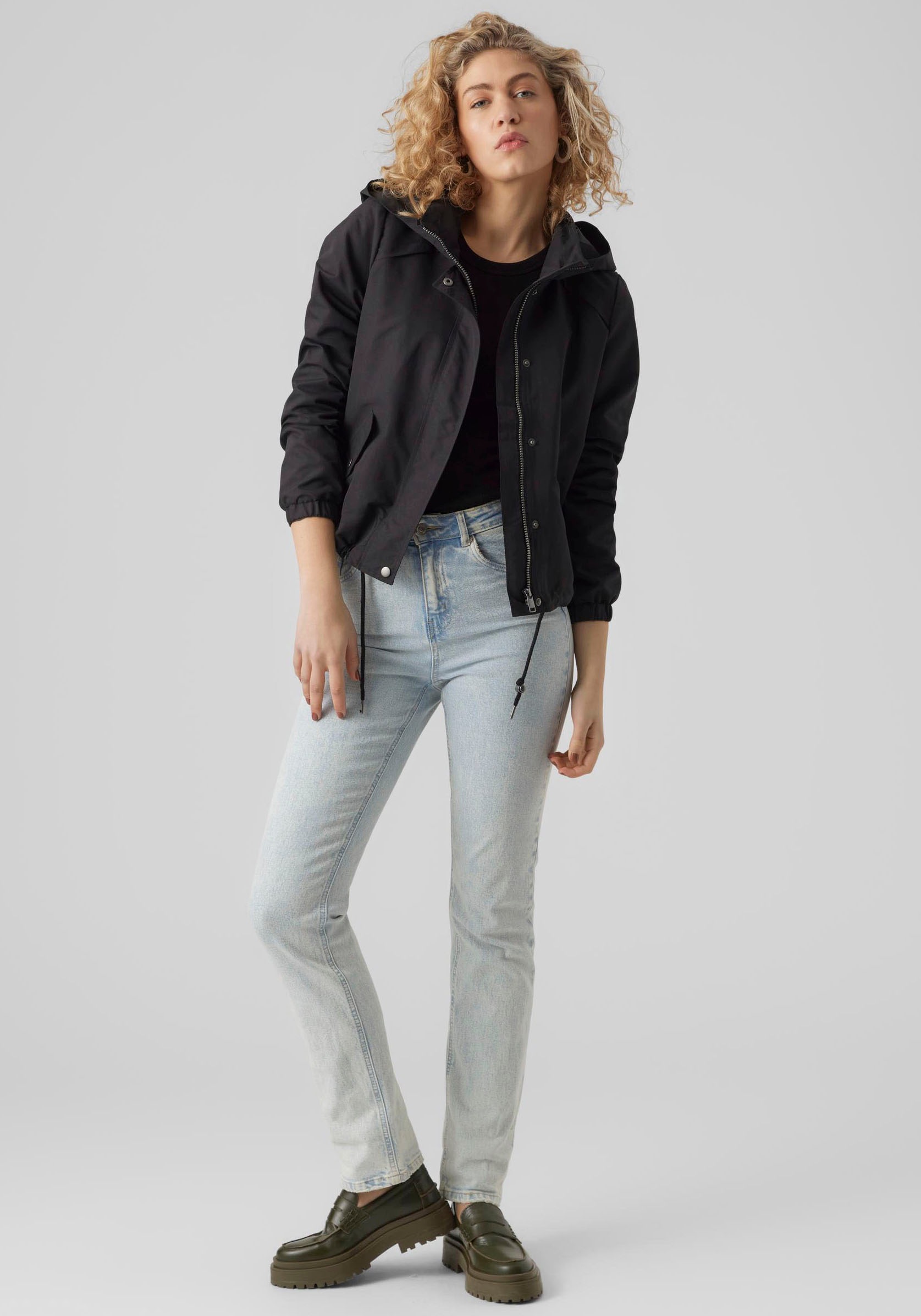 Thumbnail - Vero Moda Parka "VMZOA SHORT PARKA NOOS" mit Kapuze mit Kapuze