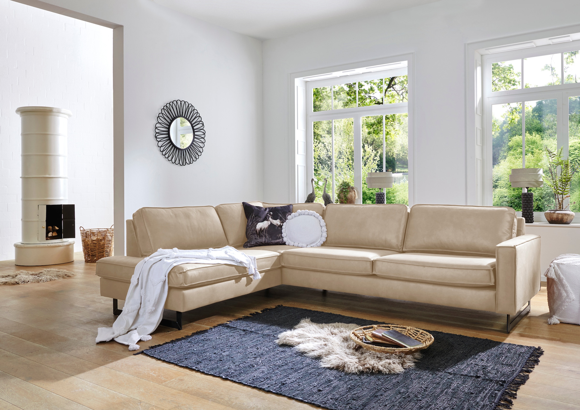 OTTO home Ecksofa "Pinto, 290 cm, Cord, Chenille, Lederoptik, Ottomane links / rechts" mit Keder, schwarze Metallfüße, Wellenunterfederung
