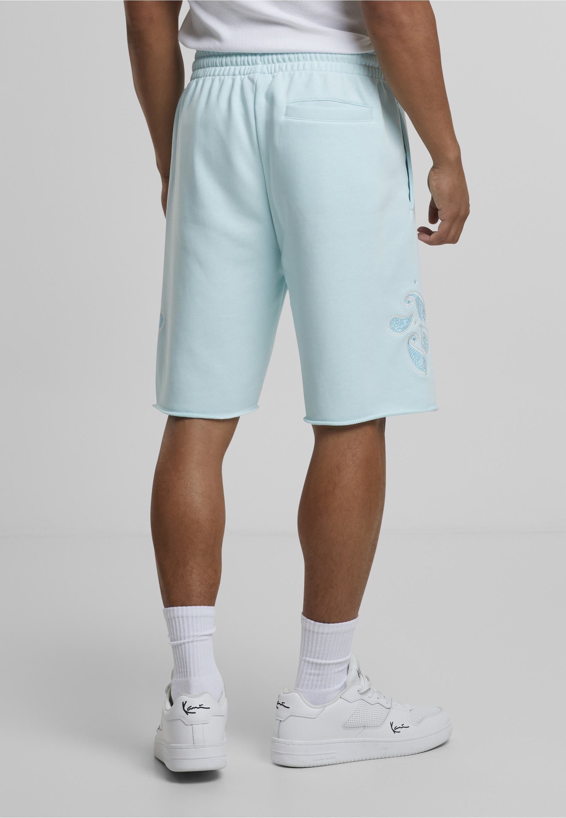 Karl Kani Shorts »Karl Kani Retro Paisley Sweat Shorts«