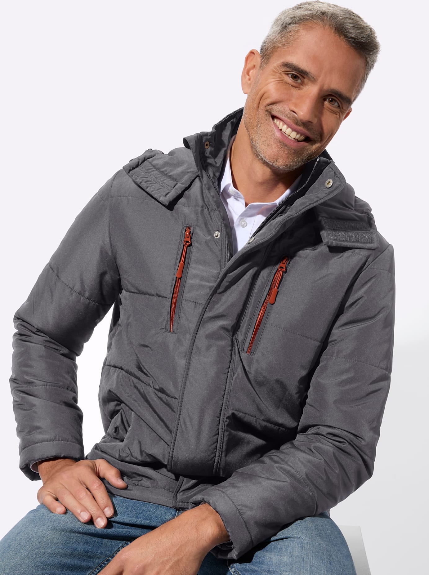 Classic Steppjacke mit Kapuze