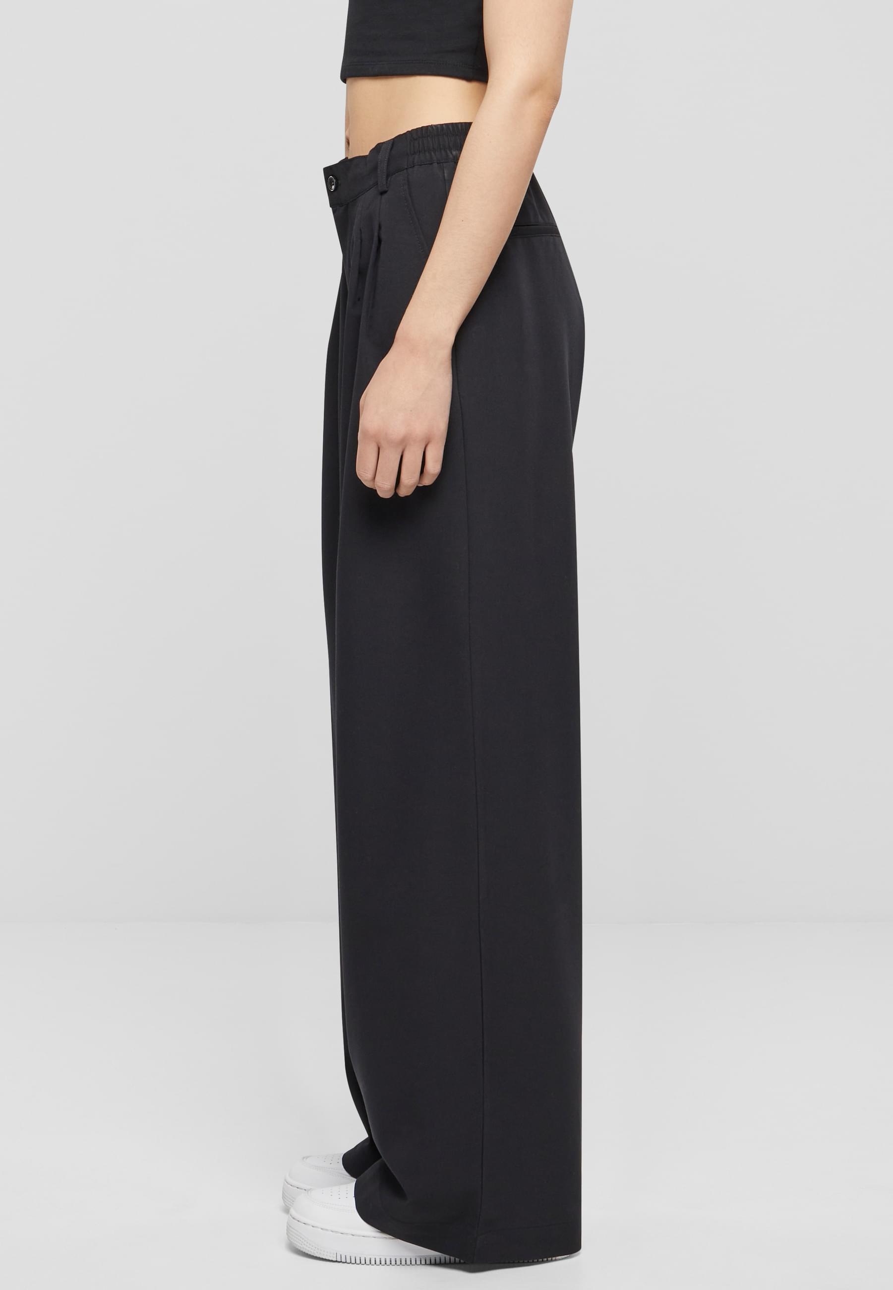 URBAN CLASSICS Stoffhose »Urban Classics Damen Ladies Ultra Wide Pleat-Front Pants«, (1 tlg.)