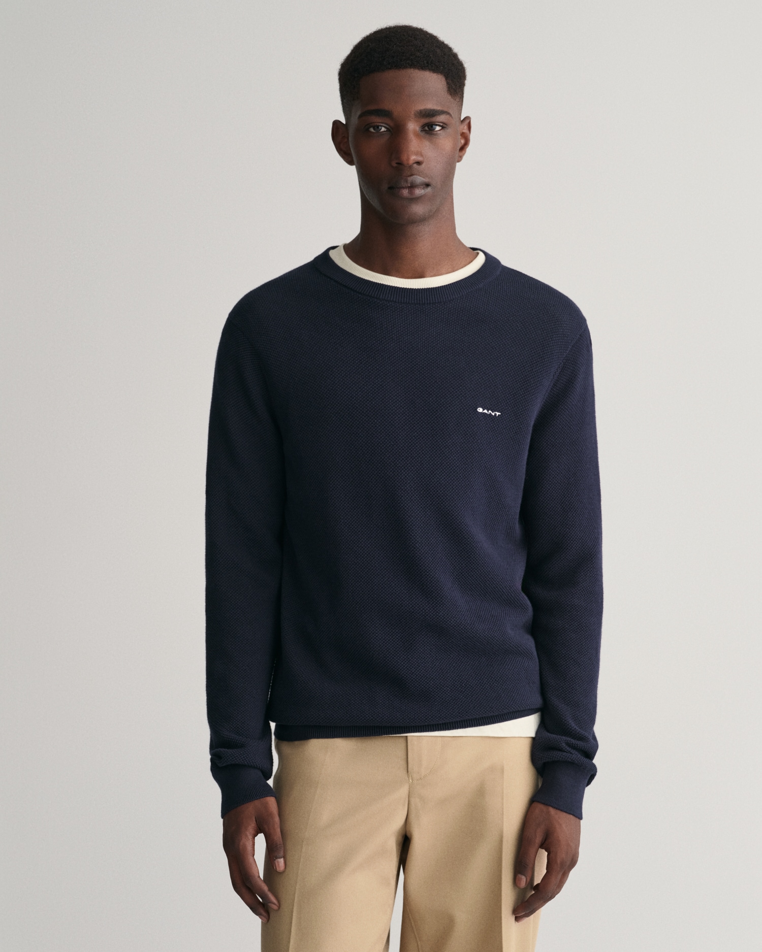 Gant Rundhalspullover »COTTON PIQUE C-NECK«, mit Logostickerei auf der Brust