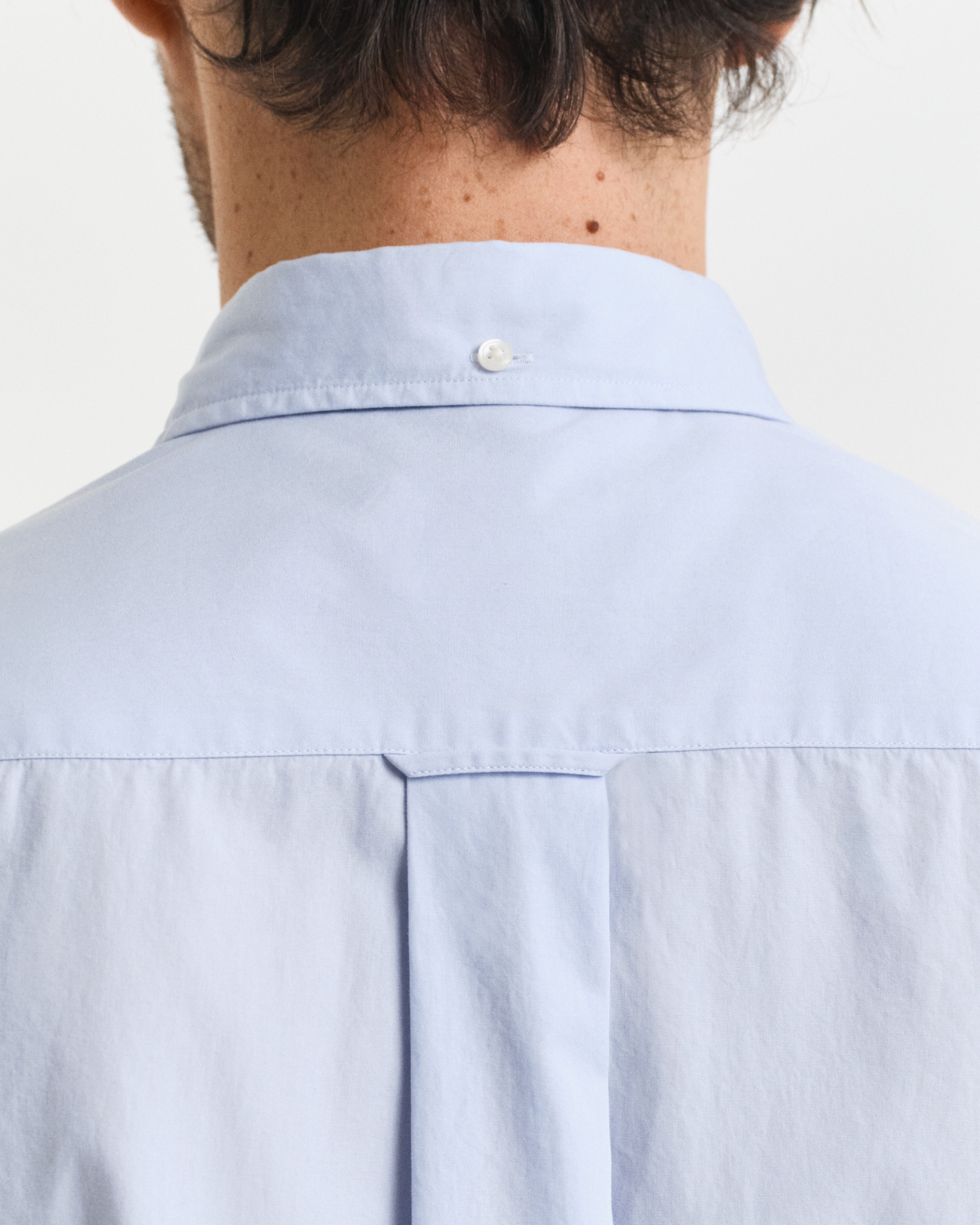 Gant Langarmhemd »Regular Fit Popeline Hemd leicht strapazierfähig pflegeleicht«, mit Label Stickerei auf der Brusttasche