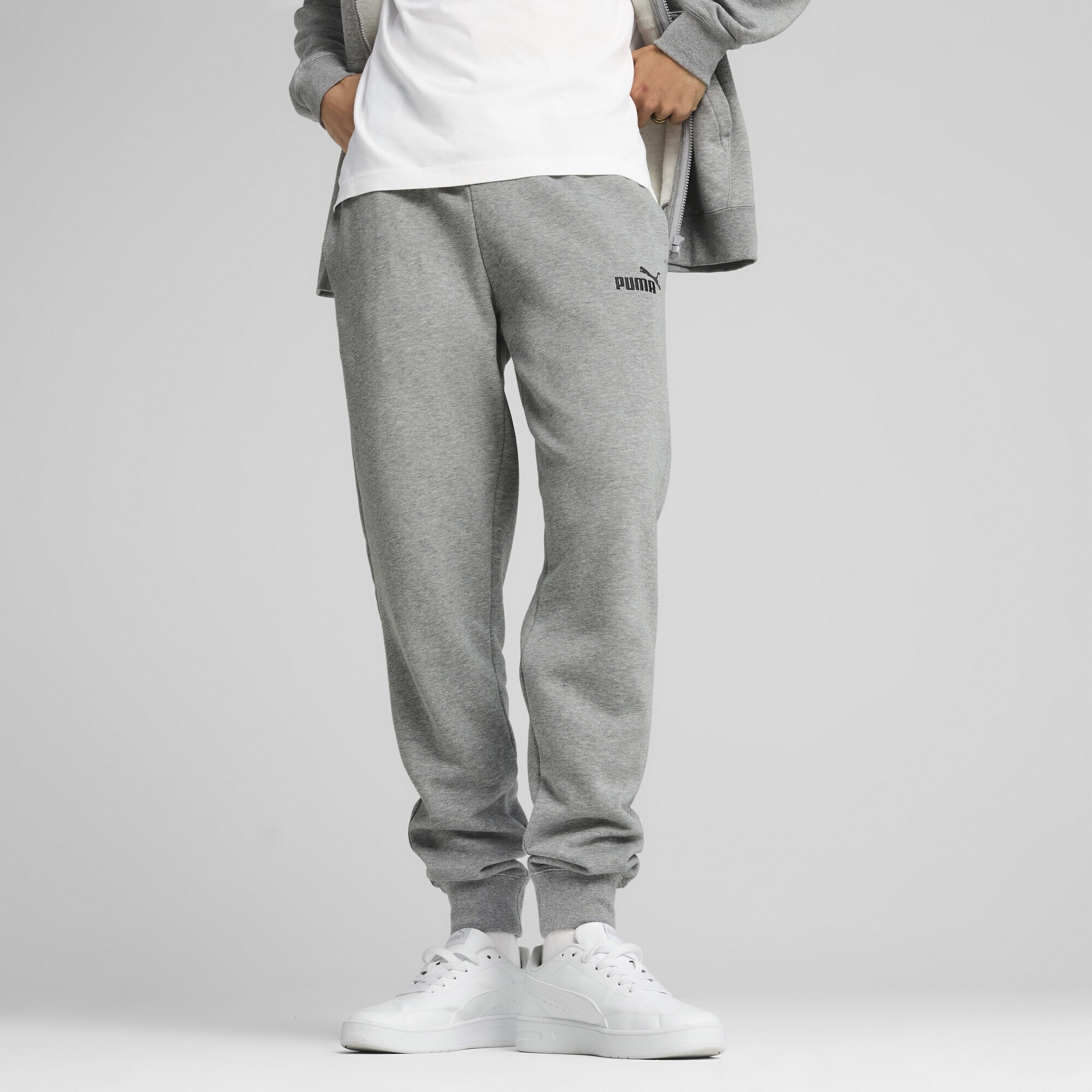 PUMA Sporthose »Essentials No. 1 Logo Slim Jogginghose Herren«
