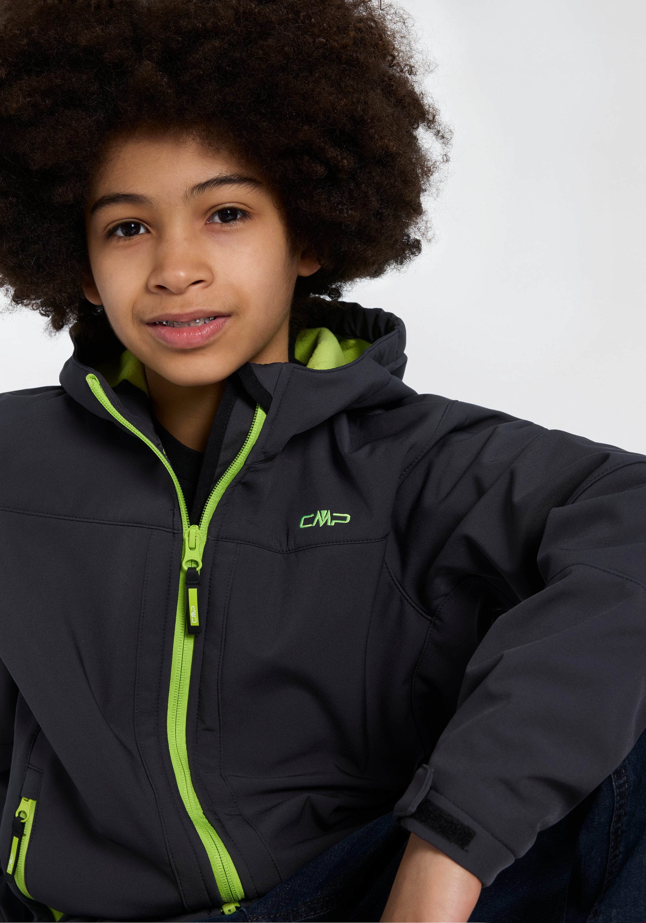 CMP Softshelljacke »KID SOFTSHELL JACKET FIX HOOD für Kinder«, (1 St.), mit Kapuze, Atmungsaktiv & Wärmeisolierend & Wasserabweisend & für Kinder
