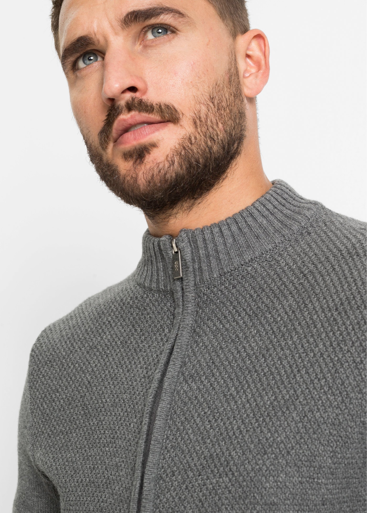 bonprix Strickjacke »Feinstrickjacke aus reiner Baumwolle« aus Feinstrick, mit Stehkragen, Regular Fit, im Casual-Stil