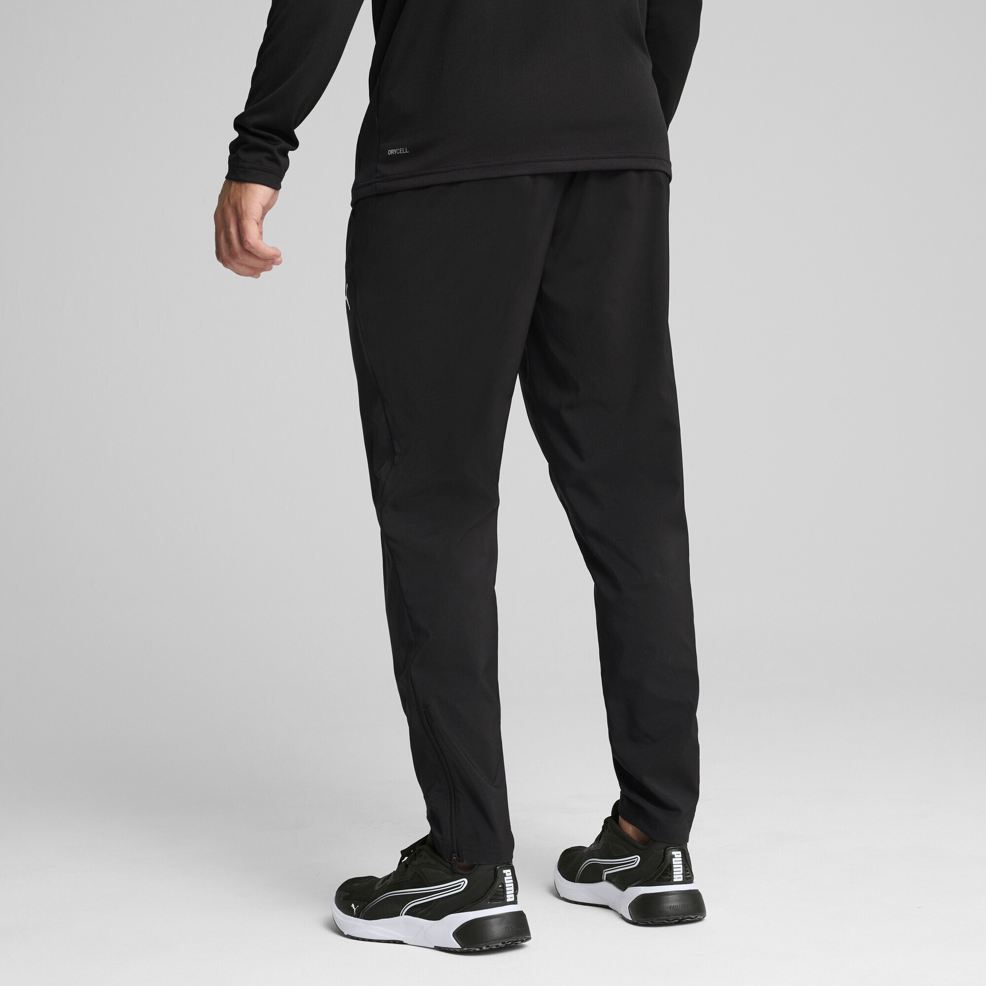 PUMA Trainingshose »TAD ESSENTIALS Tapered Fit Hose Herren«