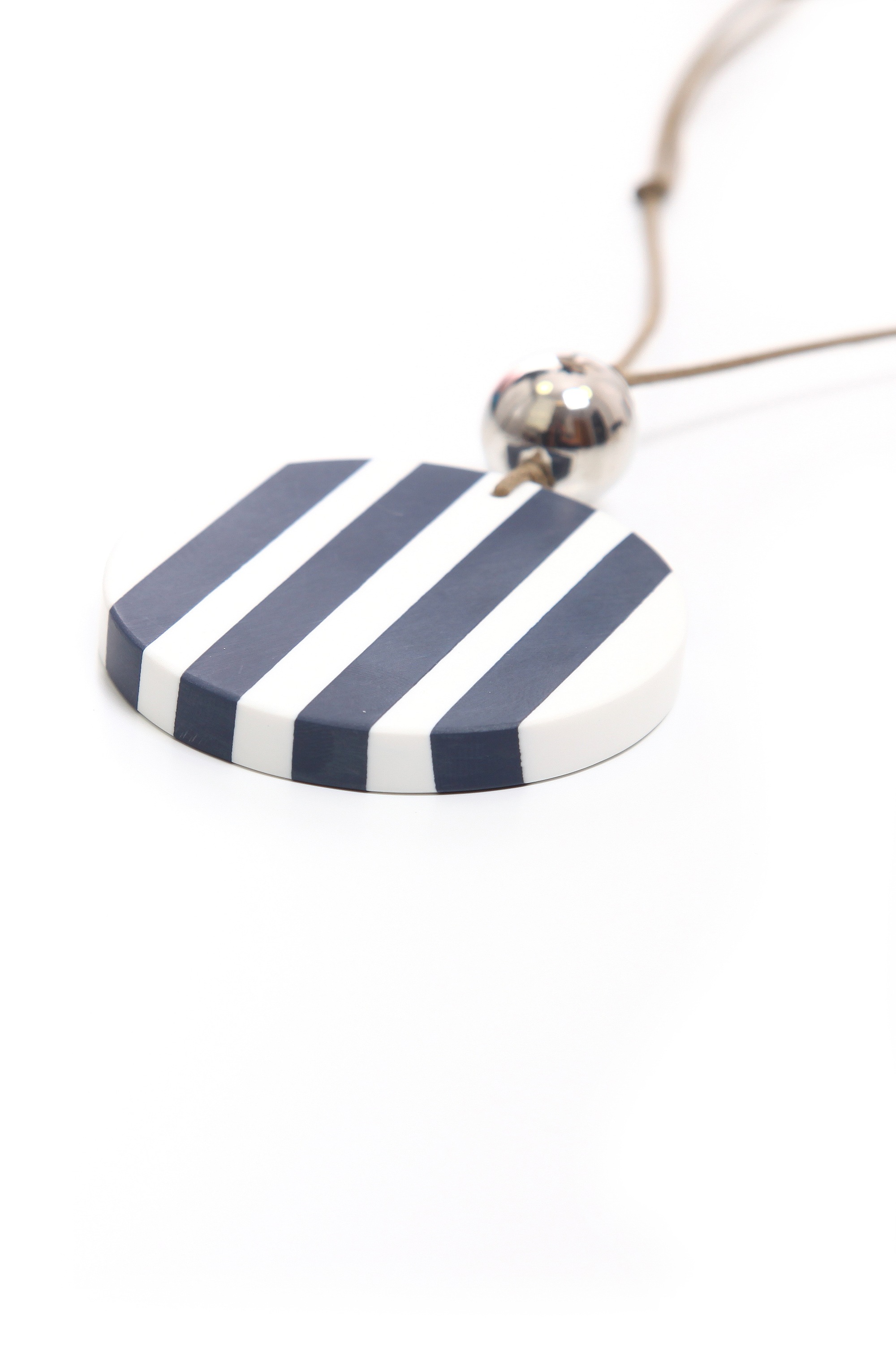 COLLEZIONE ALESSANDRO Lange Kette »Iris«, mit silbener Kunststoffperlen
