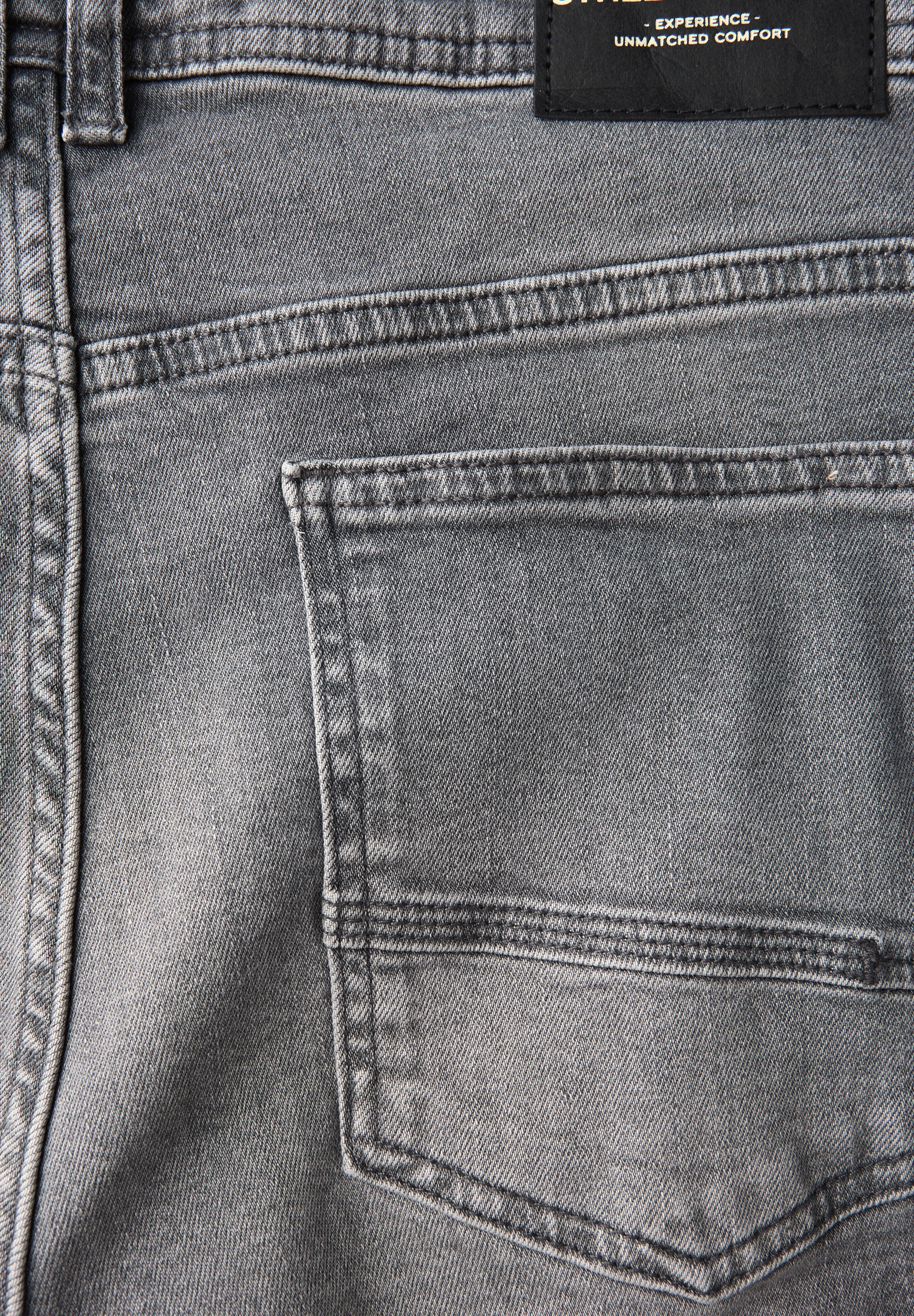 STREET ONE MEN Regular-fit-Jeans, aus Baumwolle mit Stretchanteil
