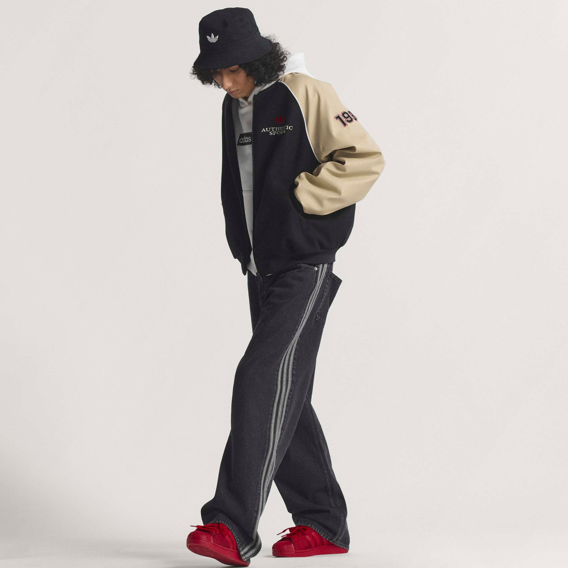 adidas Originals 5-Pocket-Jeans »FIREBIRD« aus Baumwolle, sportlicher Stil, für Erwachsene