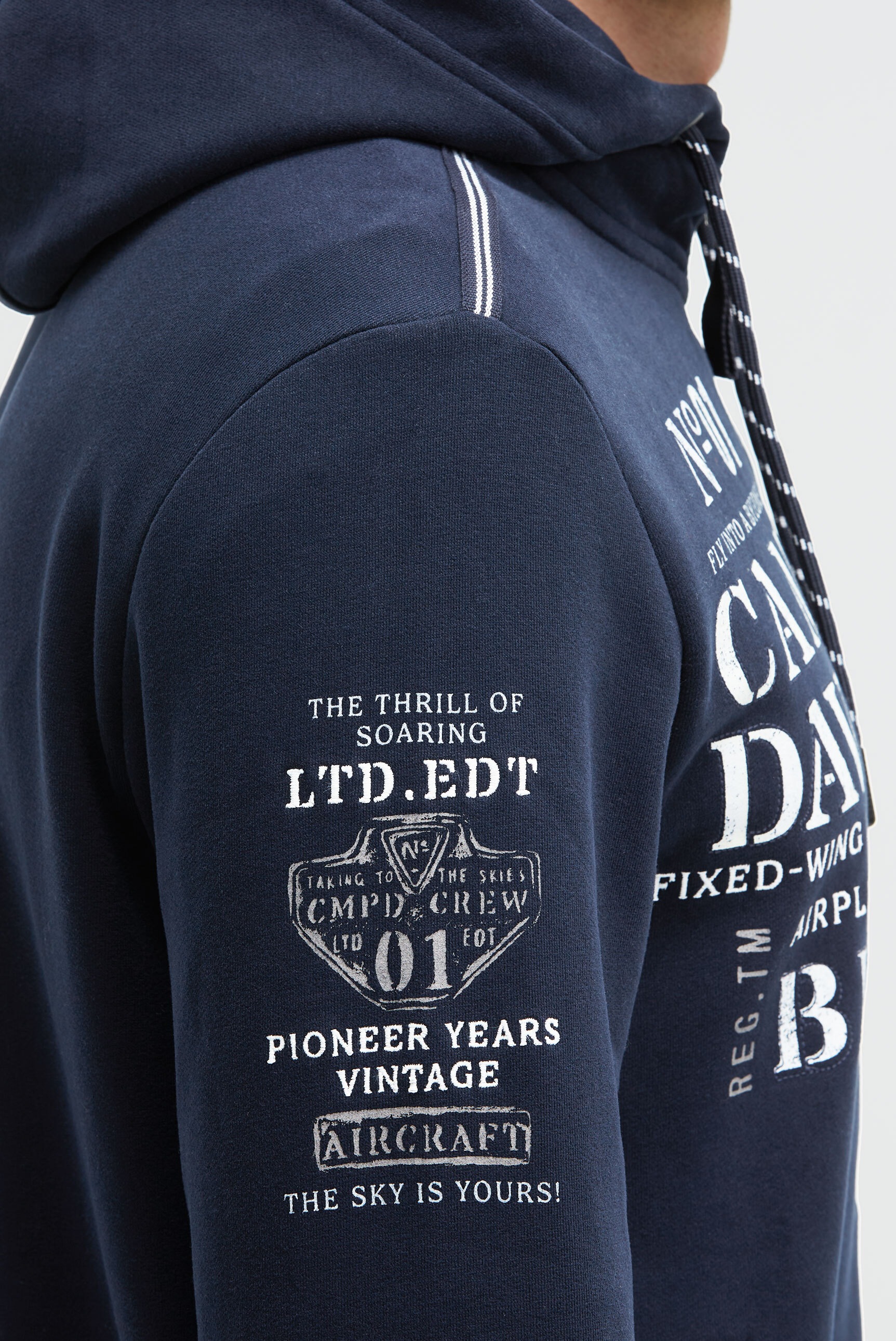 CAMP DAVID Kapuzensweatjacke Eingrifftaschen mit Druckknopfverschluss