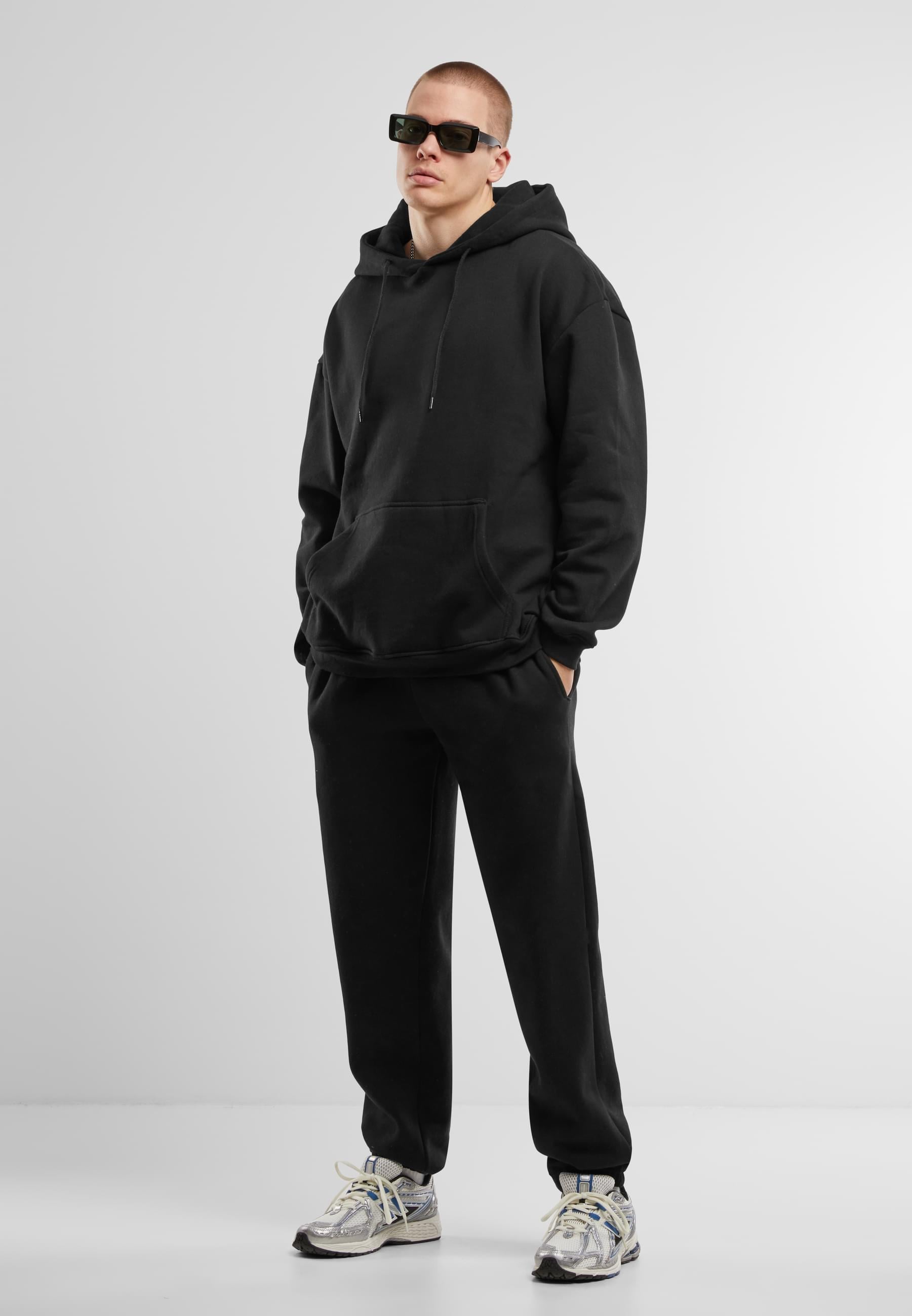 URBAN CLASSICS Kapuzensweatshirt »Urban Classics Basic Oversized Hoody«, (1 tlg.)