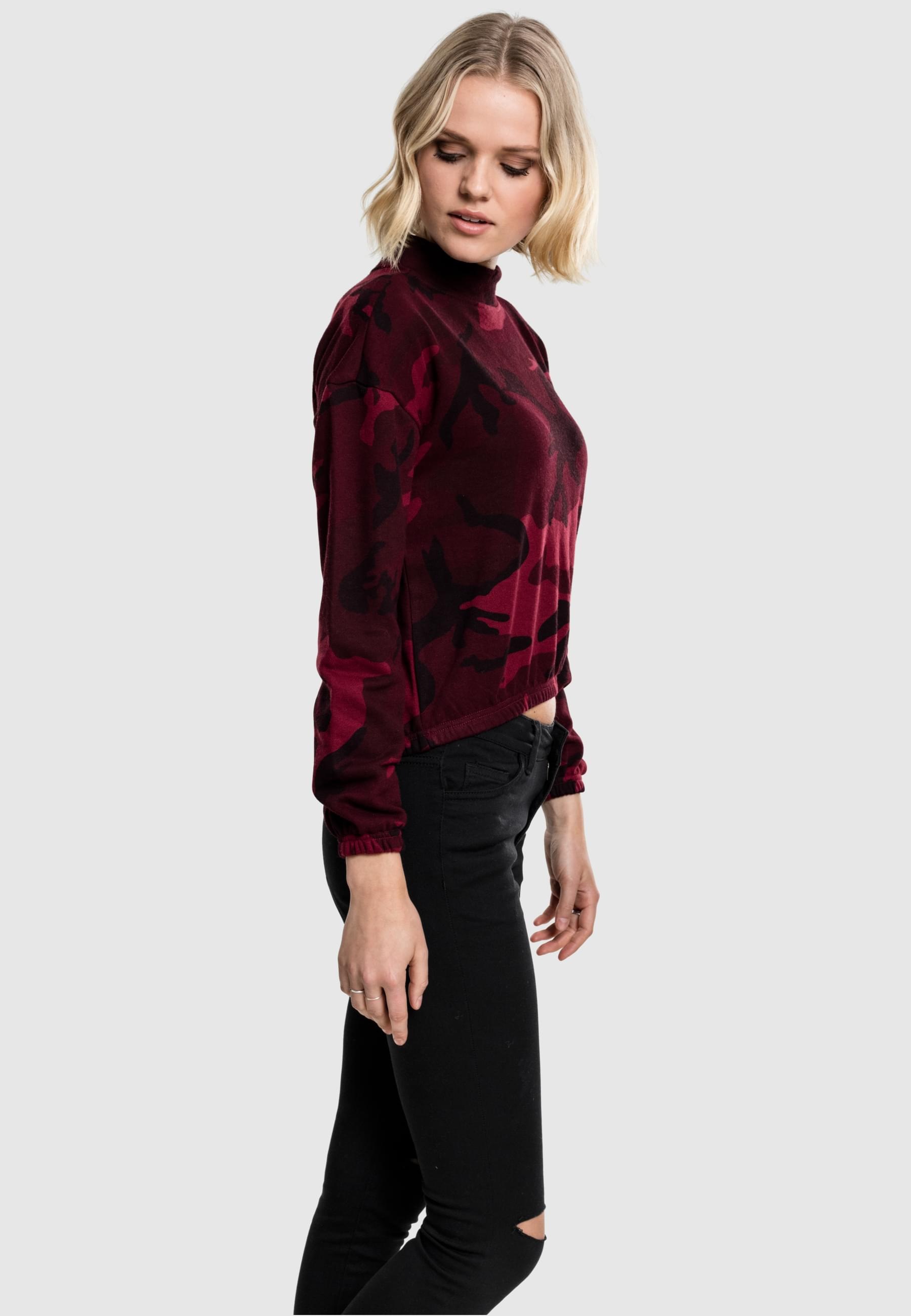 URBAN CLASSICS Sweatshirt »Urban Classics Damen Ladies Camo Turtleneck Crew«, (1 tlg.)