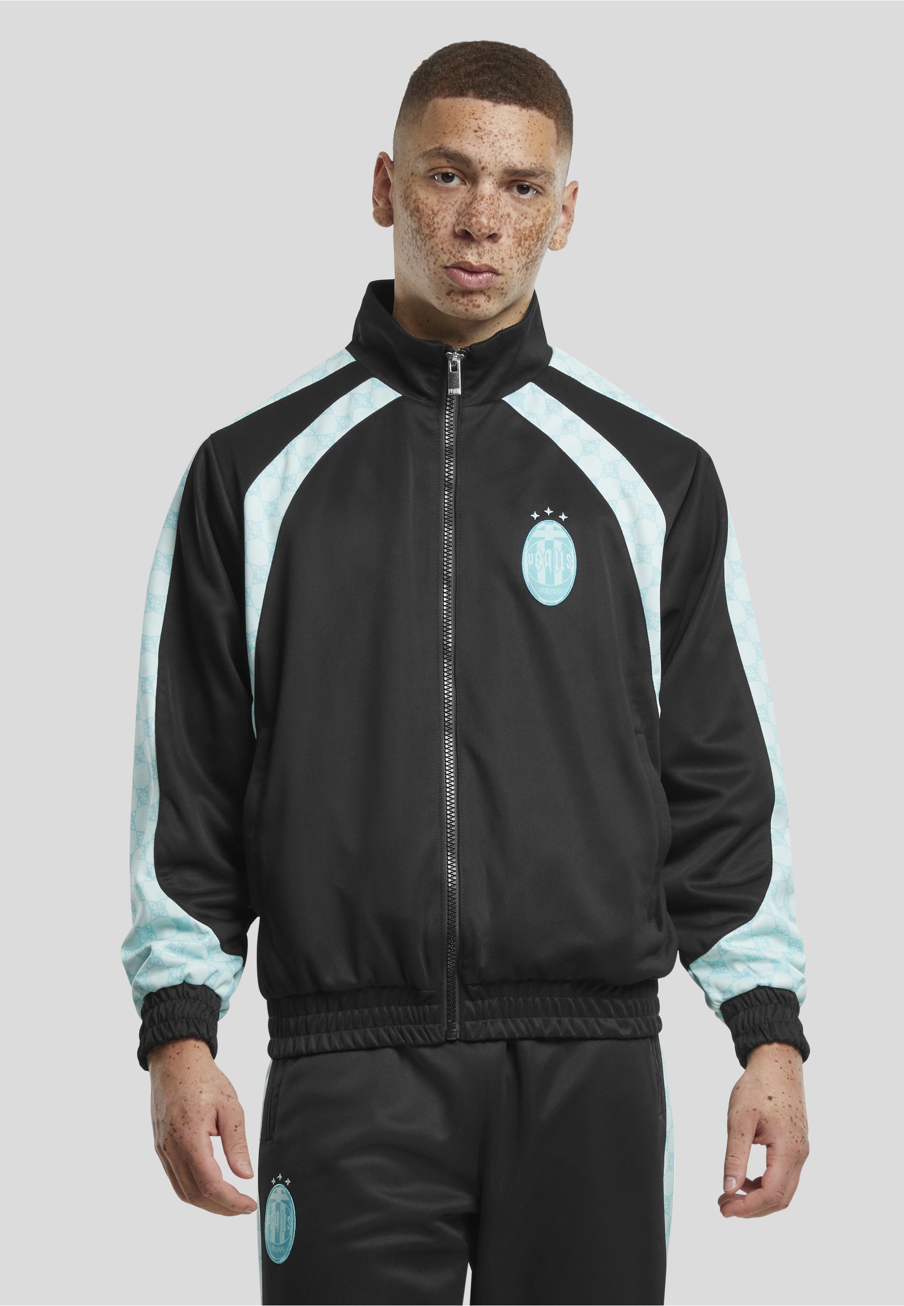 PEQUS Trainingsjacke »PEQUS PEQUS Football Logo Track Jacket« 1 Stk. tlg. ohne Kapuze
