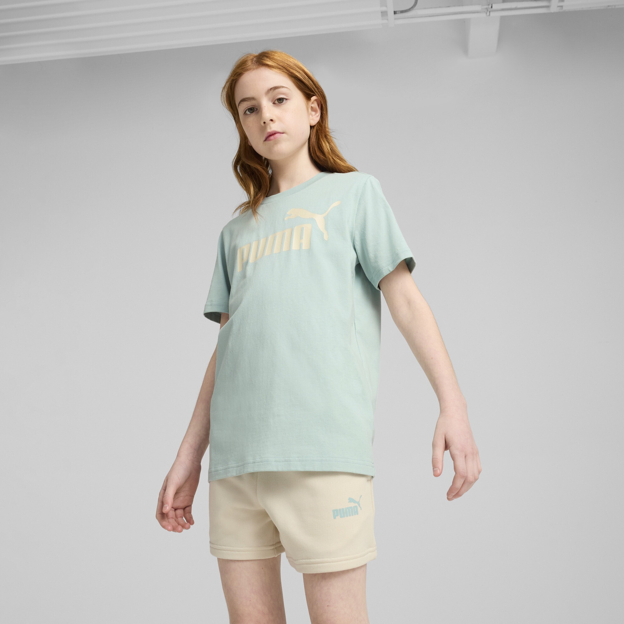 PUMA Jogginganzug »Essentials No.1 Logo T-Shirt und Shorts Set Mädchen«