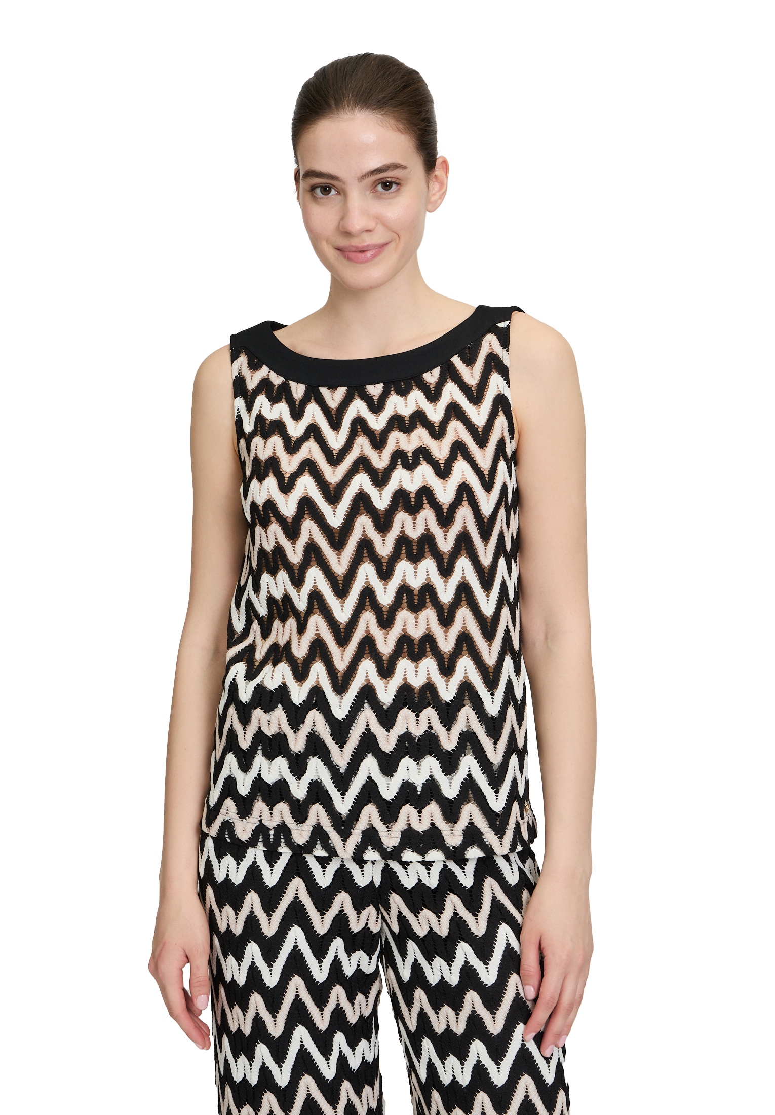 Betty&Co T-Shirt "Betty & Co Strukturshirt ohne Arm", (1 tlg.), Materialmix günstig online kaufen