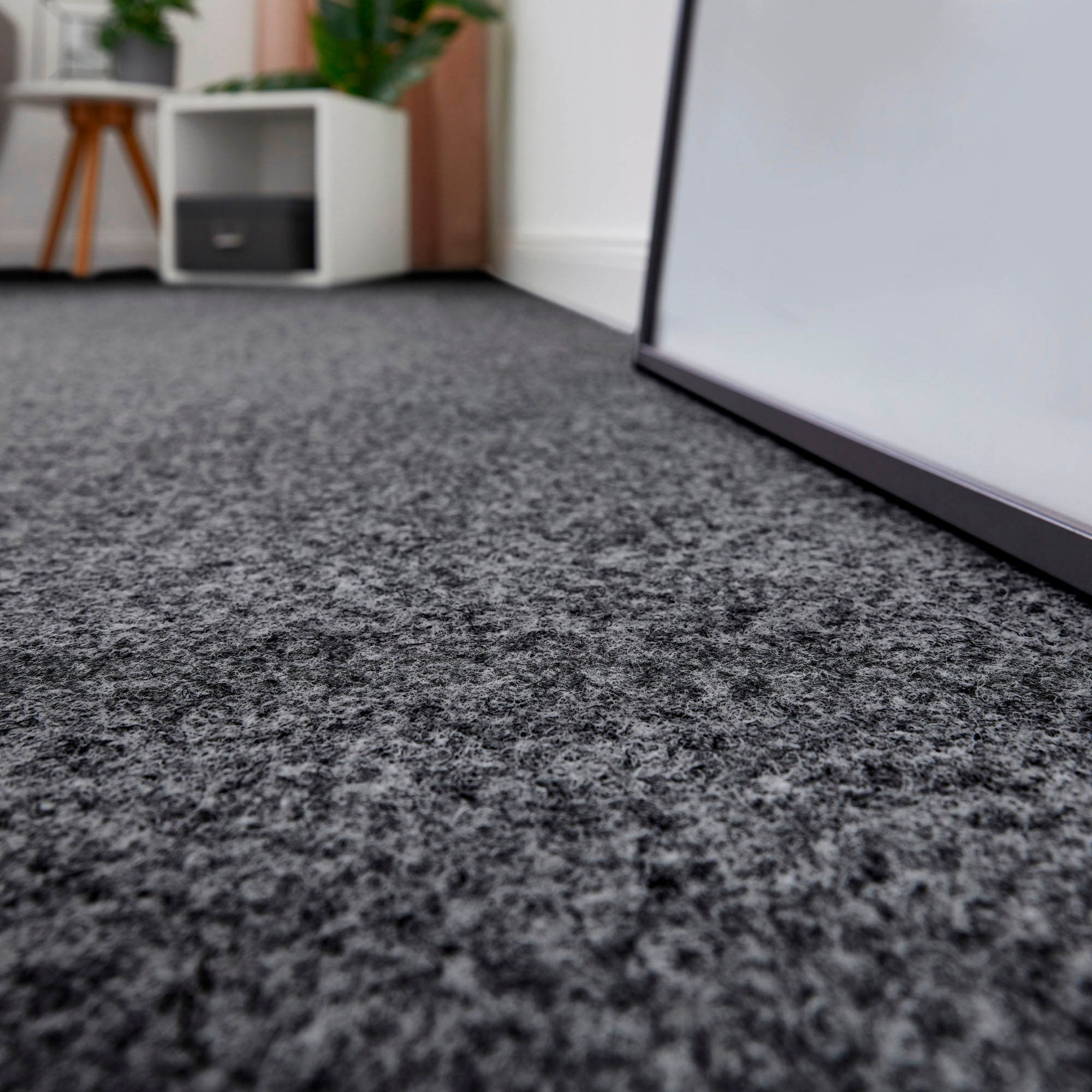 Teppichboden ANDIAMO "Invita, Nadelvlies, Gesamthöhe 5 mm, Made in Belgium", grau (anthrazit), B:400cm L:500cm, Kunstfaser, Teppiche, melierte Optik, Breite 200 cm oder 400 cm, robust & strapazierfähig 3
