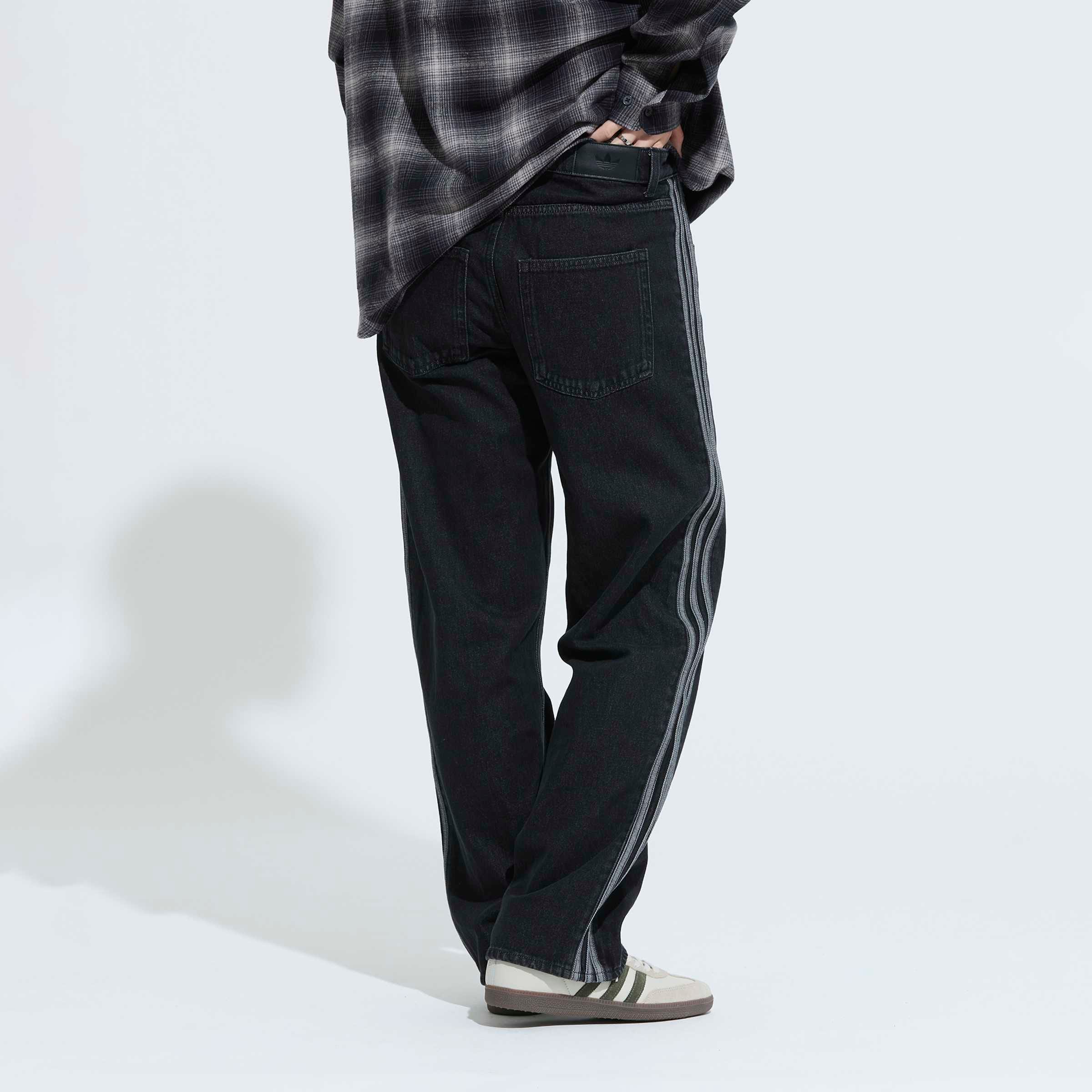 adidas Originals 5-Pocket-Jeans »FIREBIRD« aus Baumwolle, sportlicher Stil, für Erwachsene