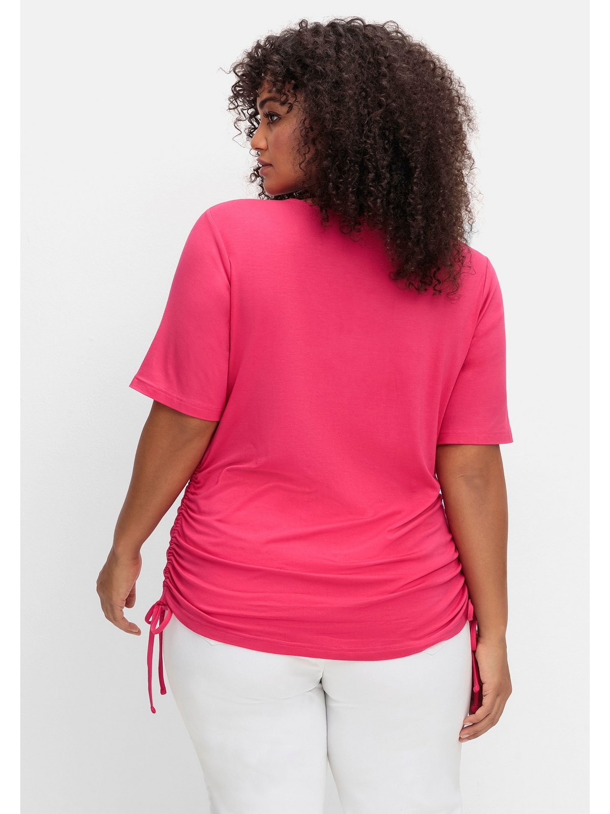 sheego by Joe Browns T-Shirt »Große Größen«, mit seitlichem Tunnelzug und längerem Halbarm