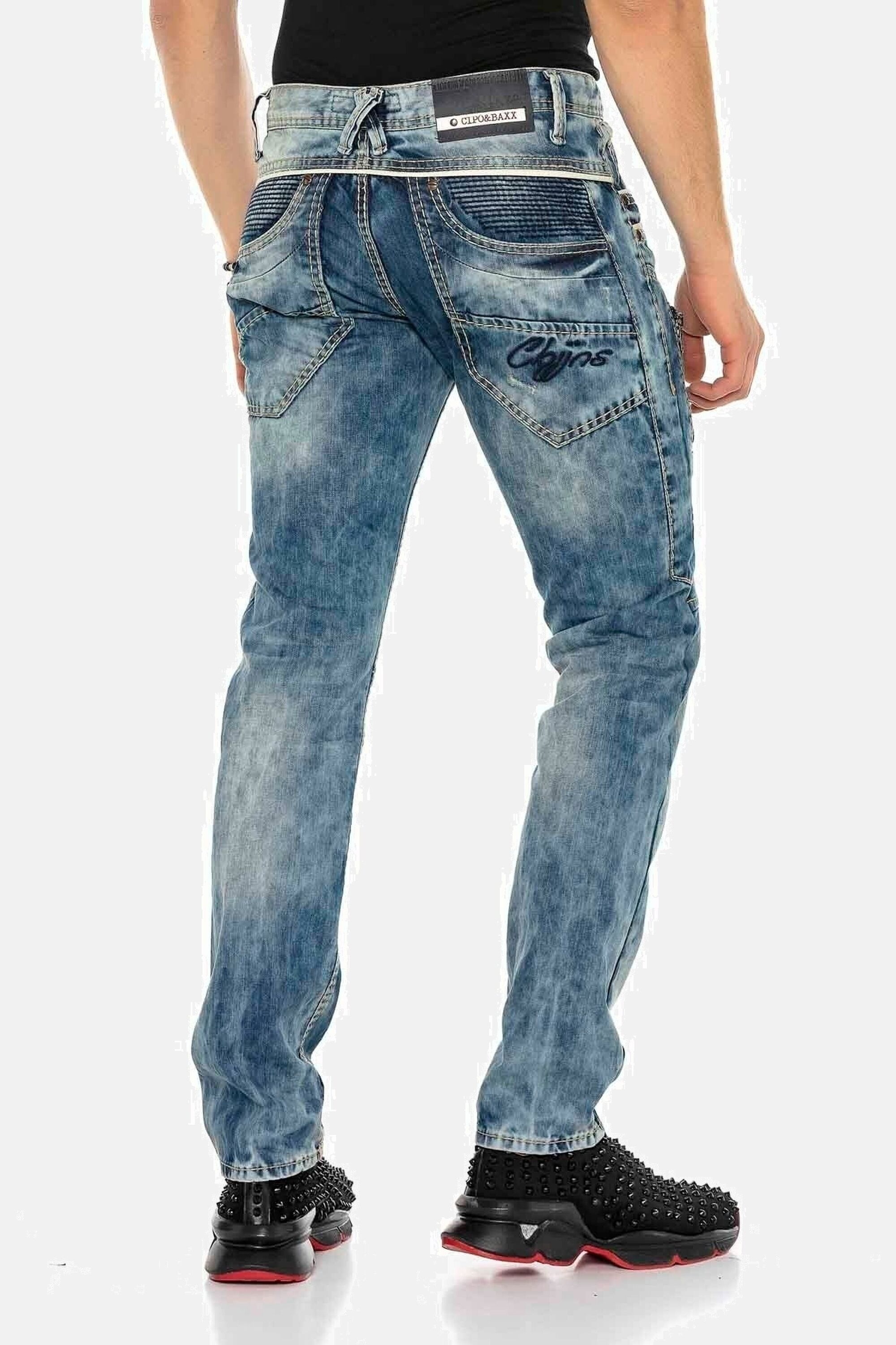 Cipo & Baxx 5-Pocket-Jeans »Jeans«, in Straight Fit, C-1150