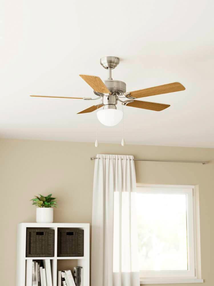 EGLO LED Deckenleuchte »CADIZ Deckenventilator«, 1 flammig, Leuchtmittel E27 | Leuchtmittel wechselbar, Deckenlampe, Ventilator mit Licht, Zugkette, Wendeflügel, Ø 107 cm