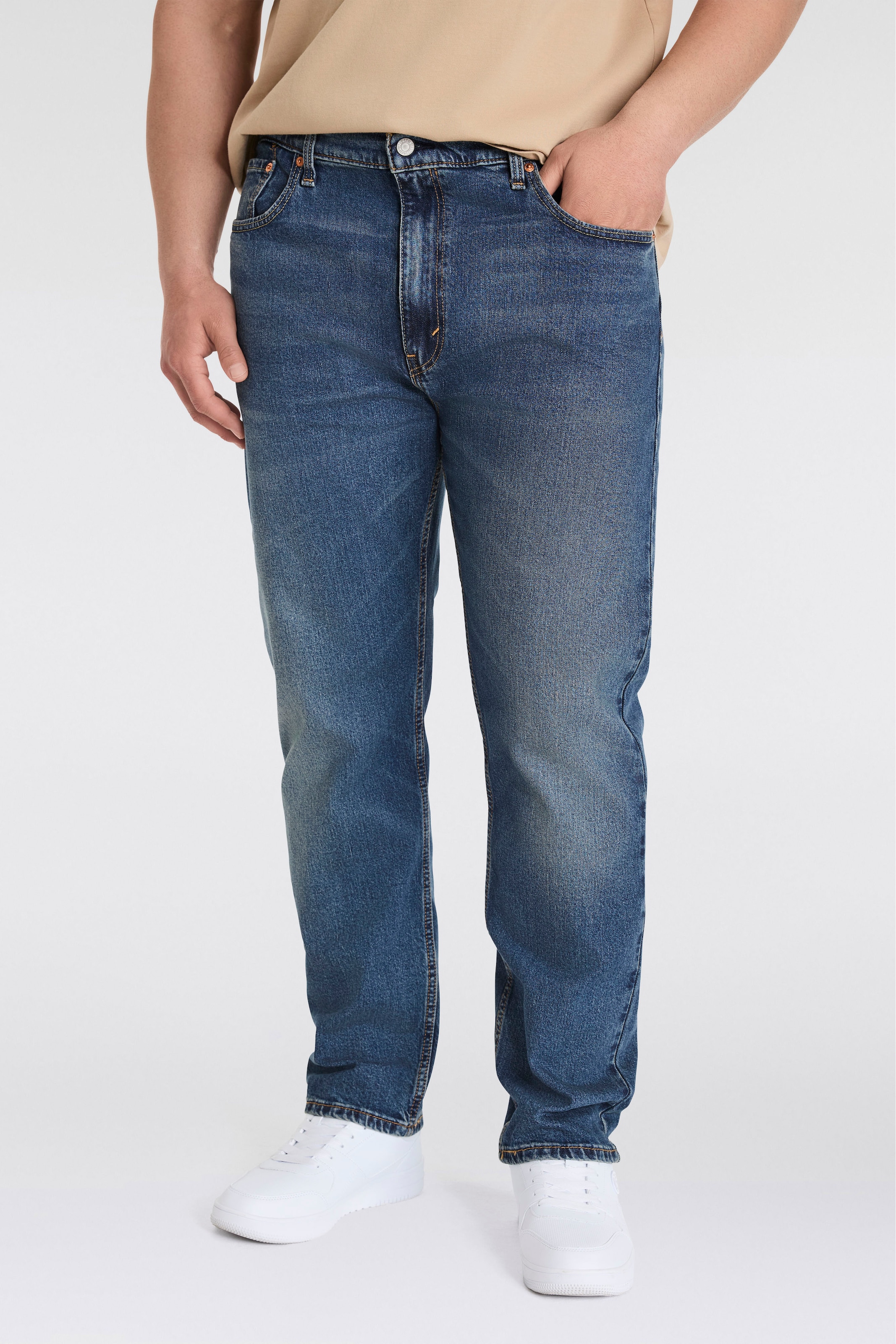 Levis Plus 1100000002199 "502 TAPER B&T" mit Stretch