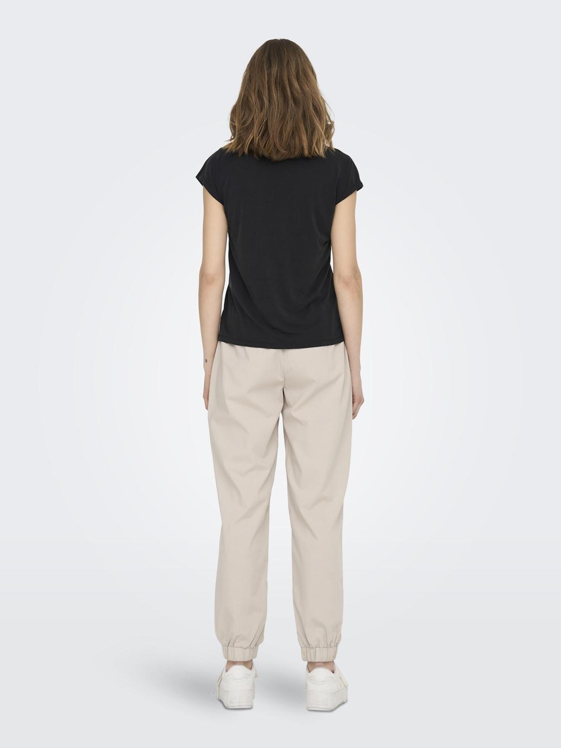 ONLY V-Shirt »ONLFREE S/S MODAL V-NEC TOP BOX JRS NOOS«