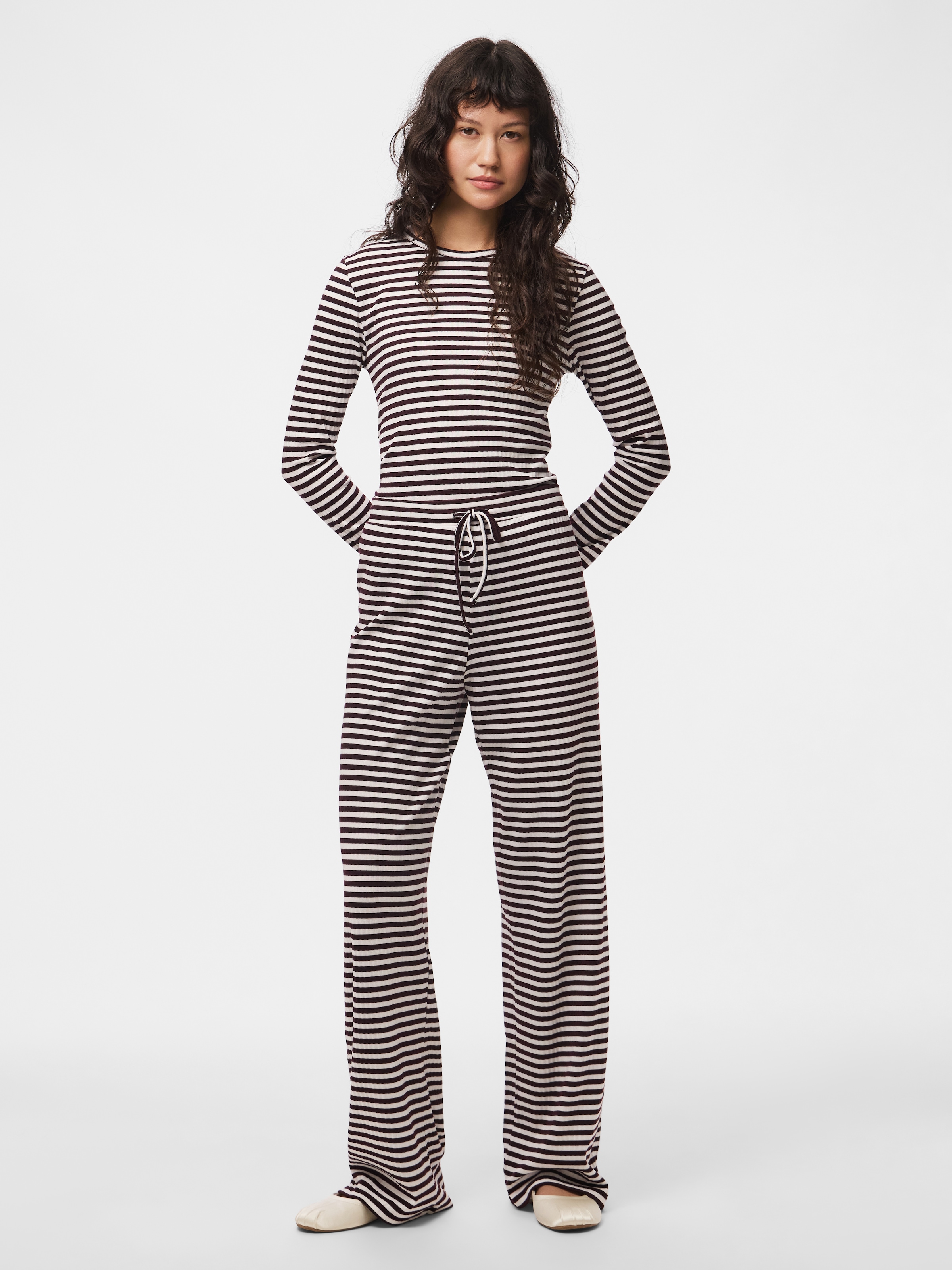 pieces Jerseyhose »PCLAYA MW WIDE PANTS JRS NOOS«  Materialmix, regular fit