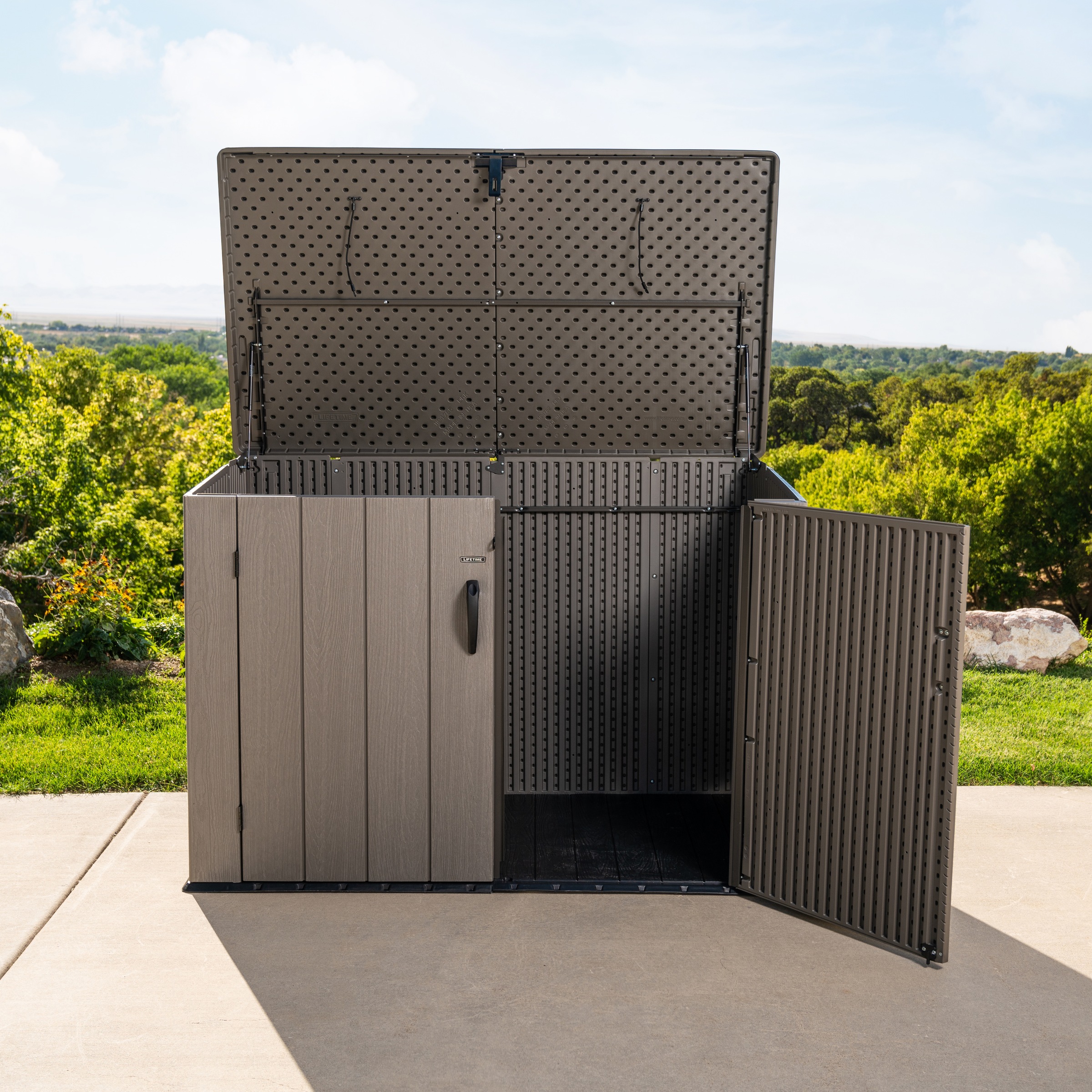 Lifetime Mülltonnenbox »Geräteschrank Greg«, Platz für 3 Mülltonnen je 240 L, BxHxT: 191x108x132 cm