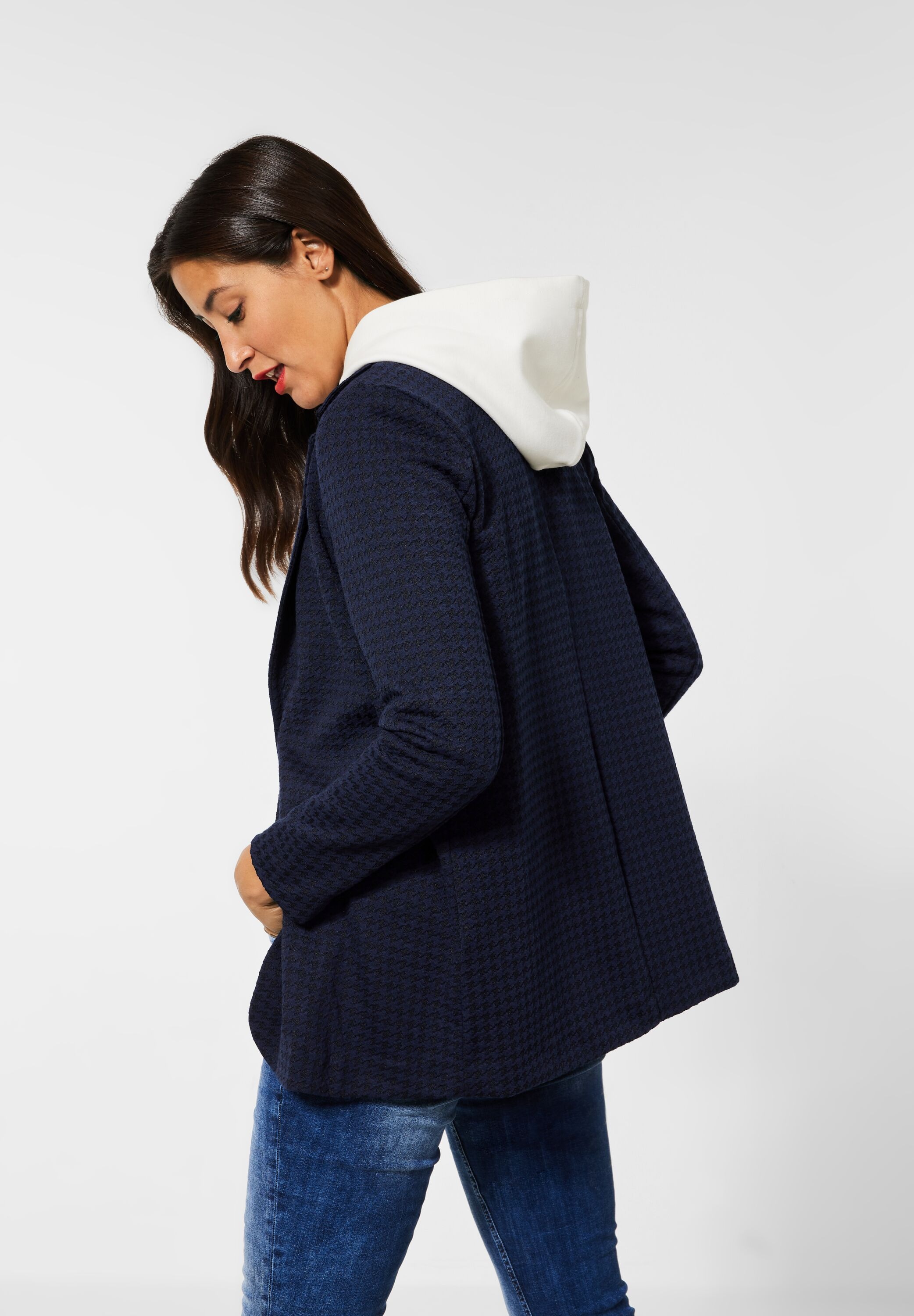 STREET ONE Longblazer, im angenehmen Materialmix