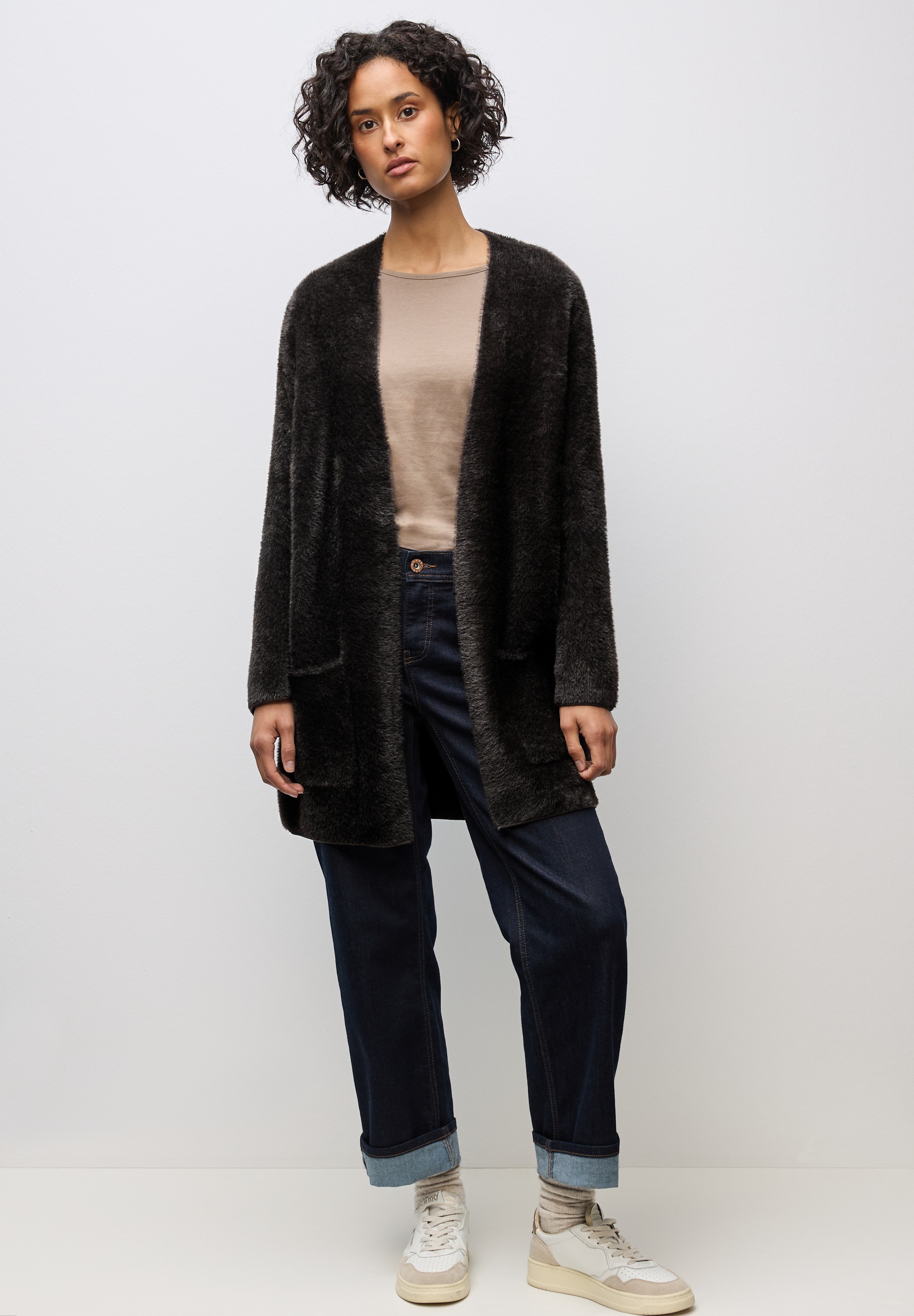 STREET ONE Strickjacke, mit aufgenähten Taschen