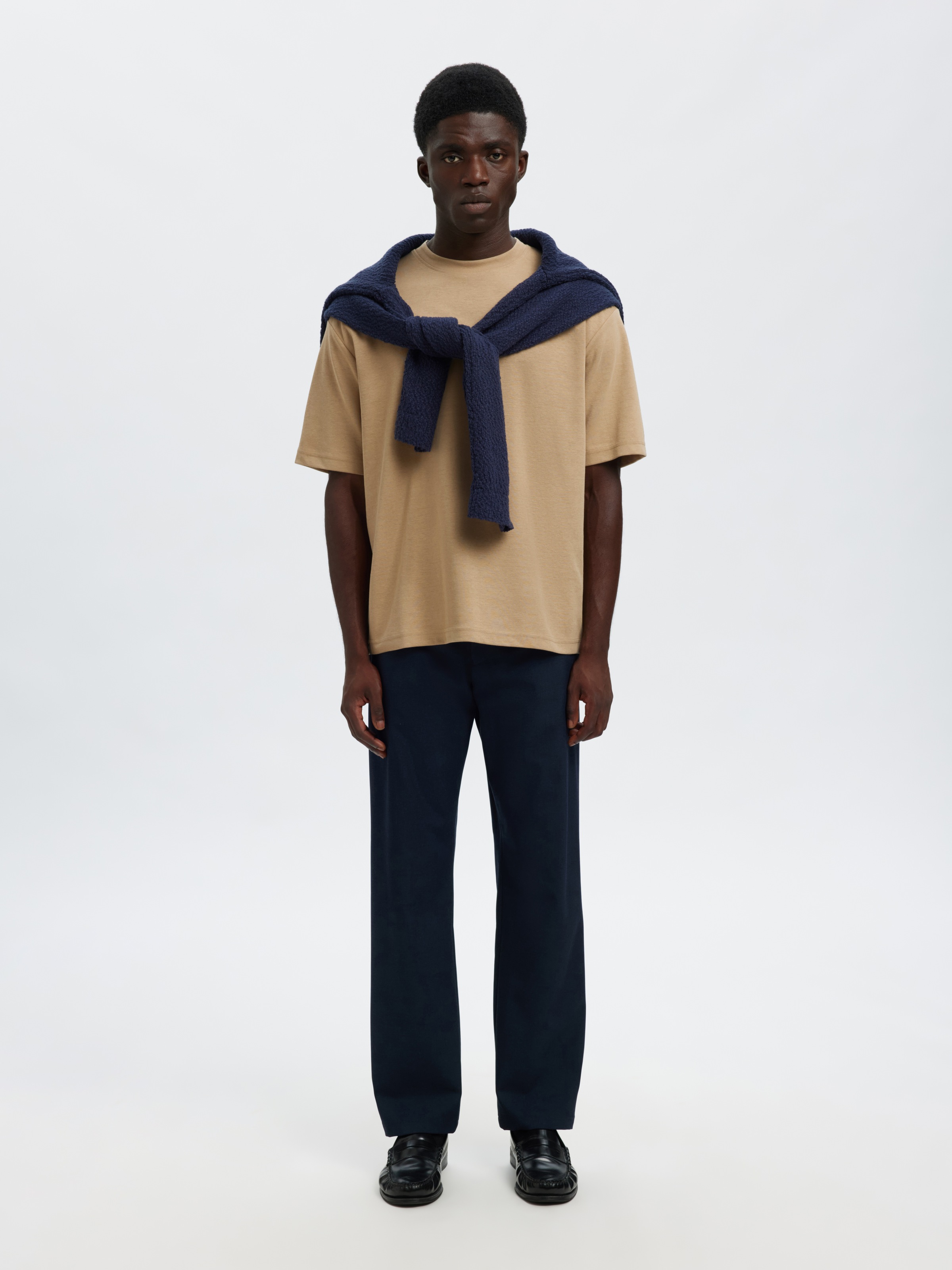 Thumbnail - SELECTED Rundhalsshirt "SLHLOOSEOSCAR SS O-NECK TEE NOOS"