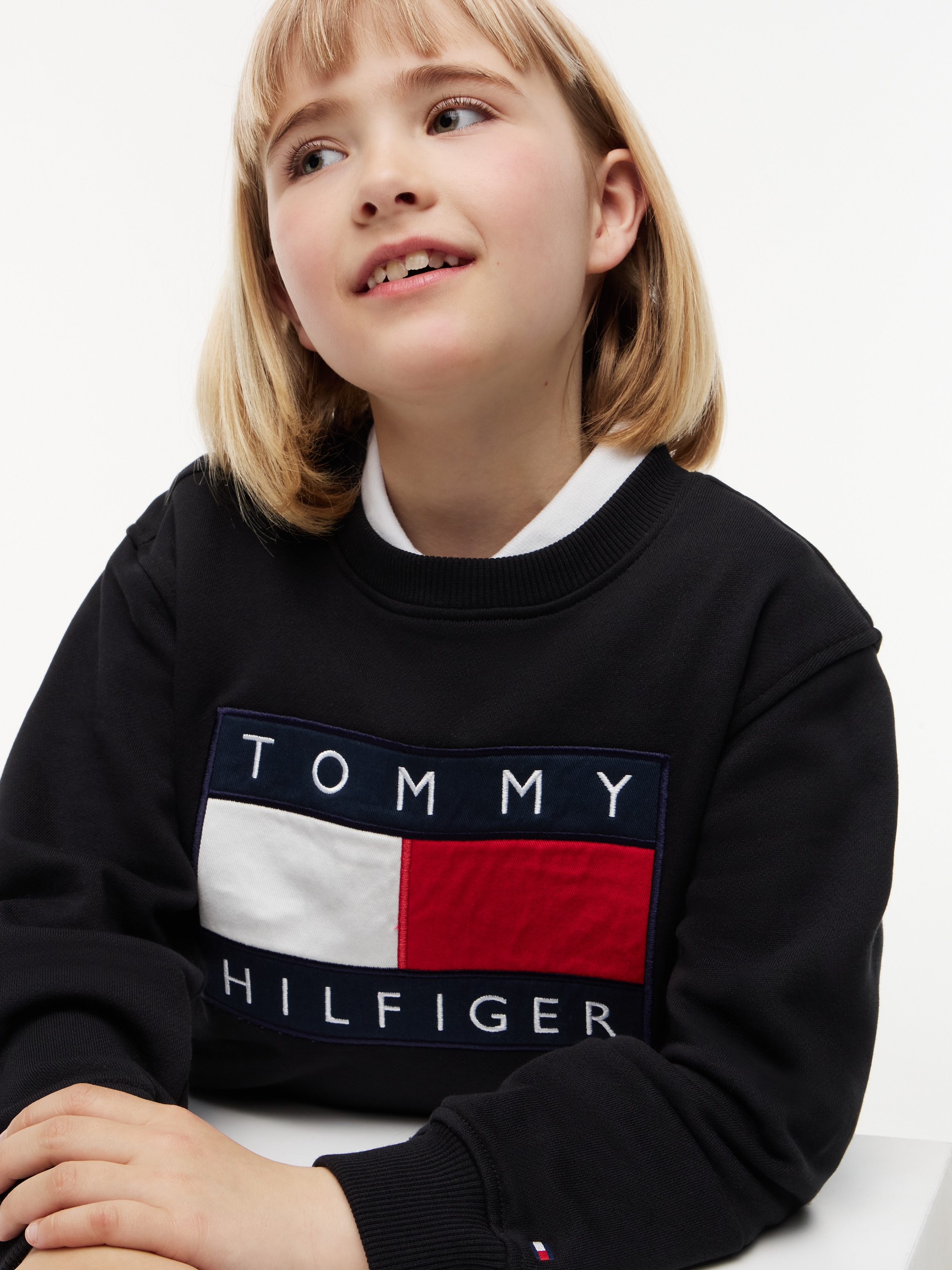 Tommy Hilfiger Sweatshirt , Regular Fit, Kinder bis 16 Jahre, Logo-Applikation
