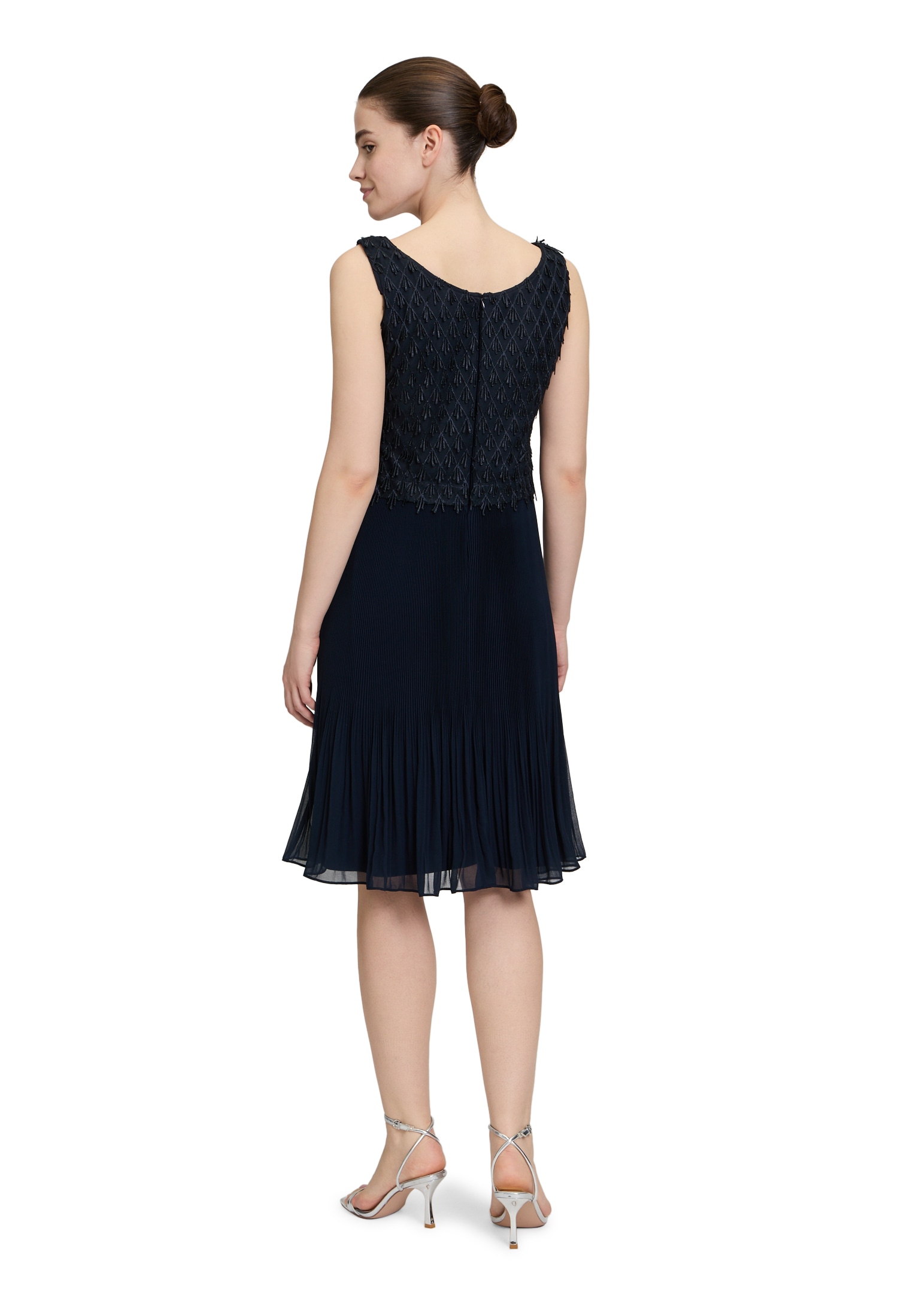 Vera Mont Cocktailkleid »Vera Mont Cocktailkleid mit Plissee«, Fransen