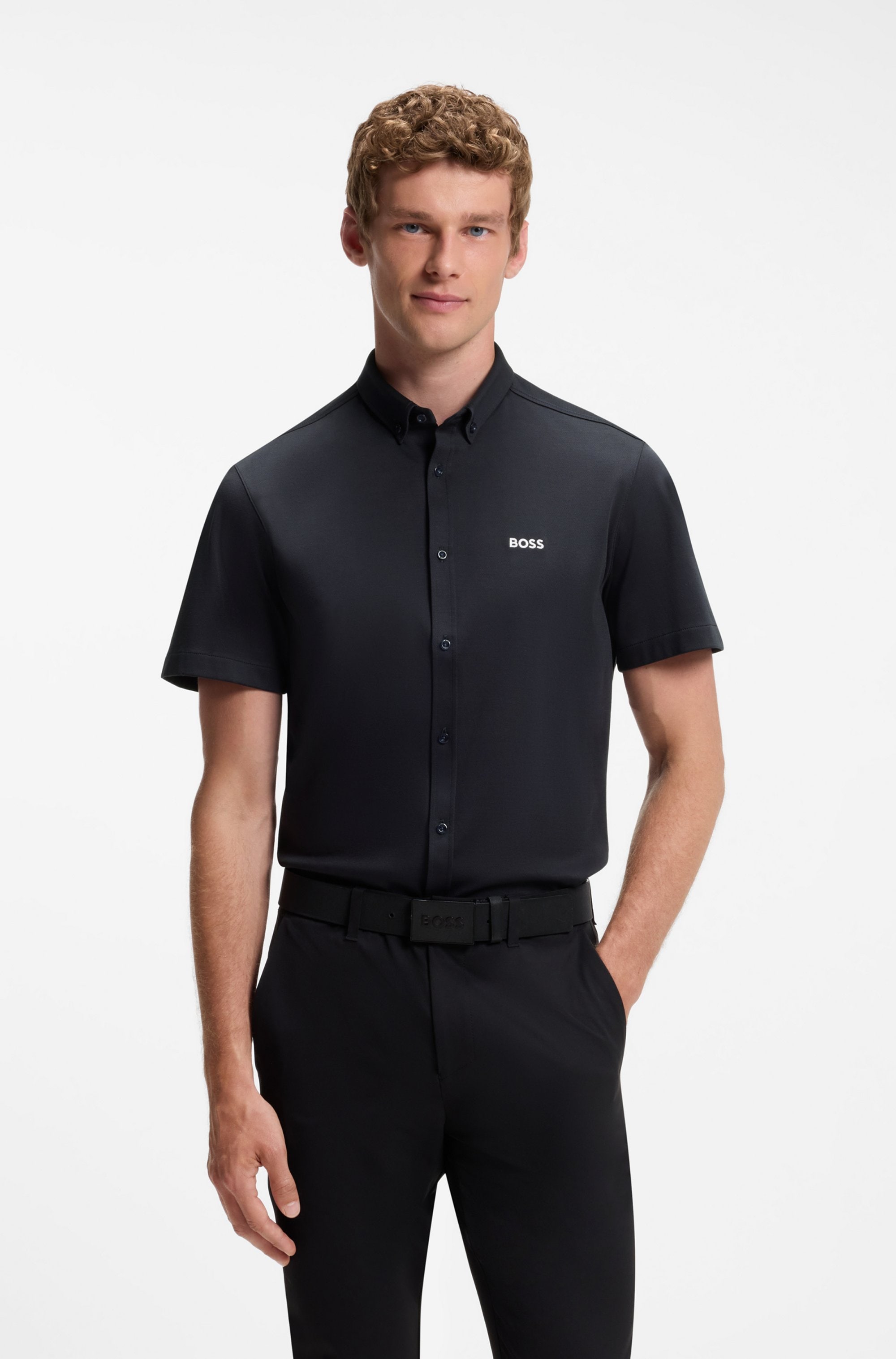 BOSS GREEN Kurzarmhemd "Motion S" Regular Fit, Button-down-Kragen, Kurzarm, Logo-Stickerei