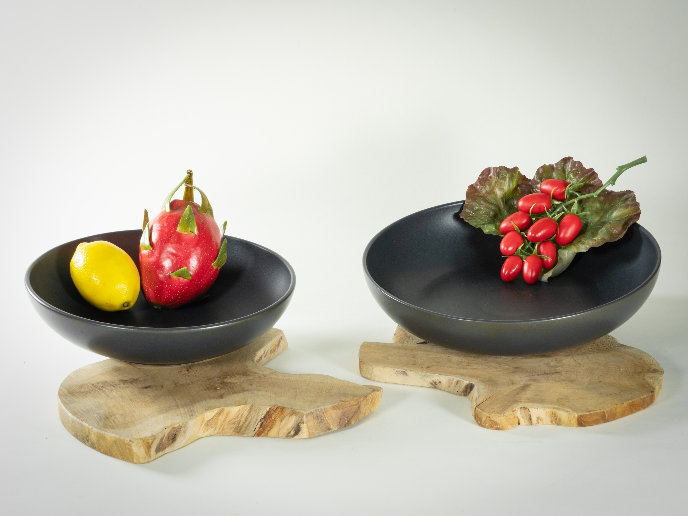 CreaTable Servierschale »Uno black, Servierschalen Set 2-tlg«, 2 tlg., aus Steinzeug, Seidenmatte Spezialglasur, Harmonisch ausbalanciert