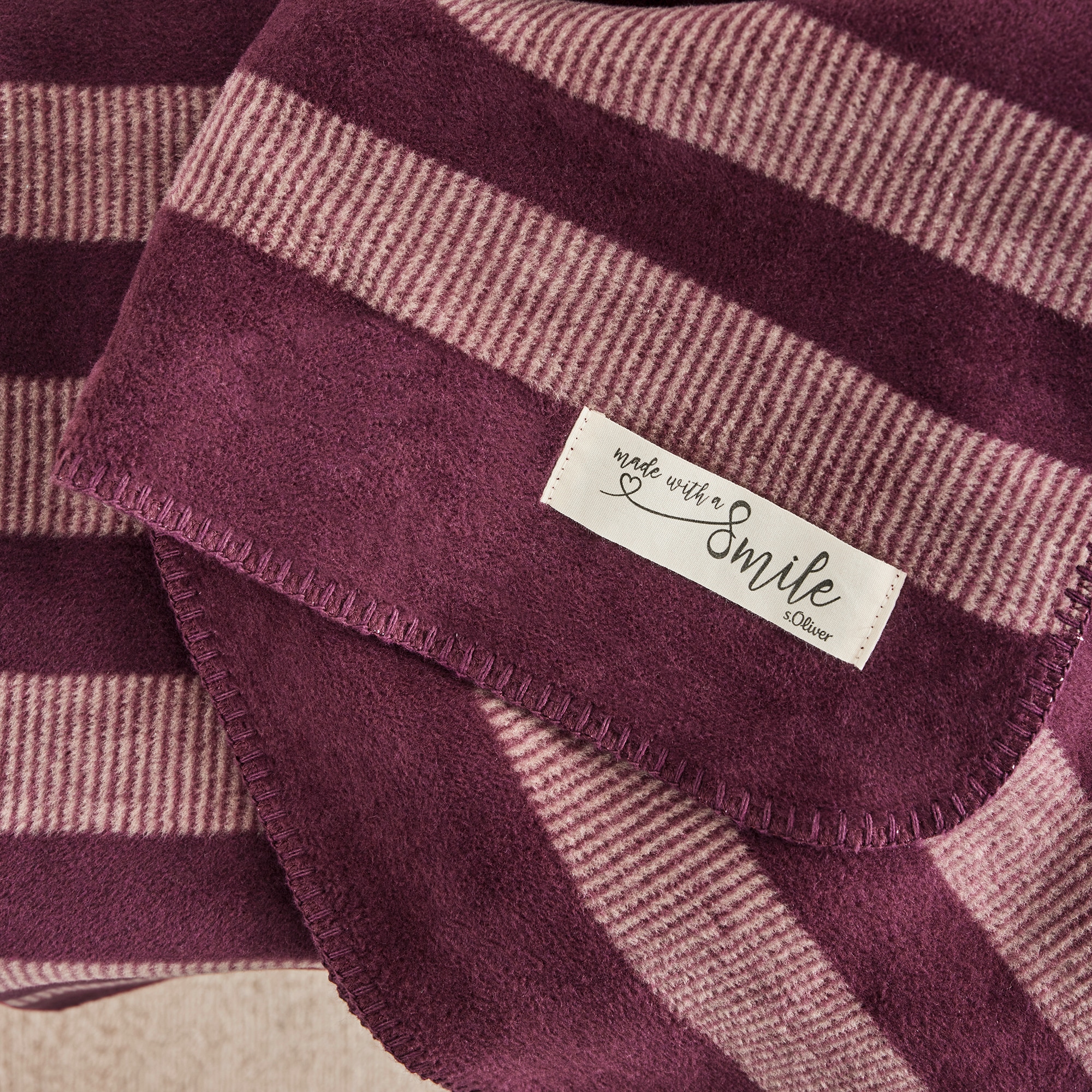 IBENA Wohndecke »Wohndecke s.Oliver« in zeitlosem Streifen-Look