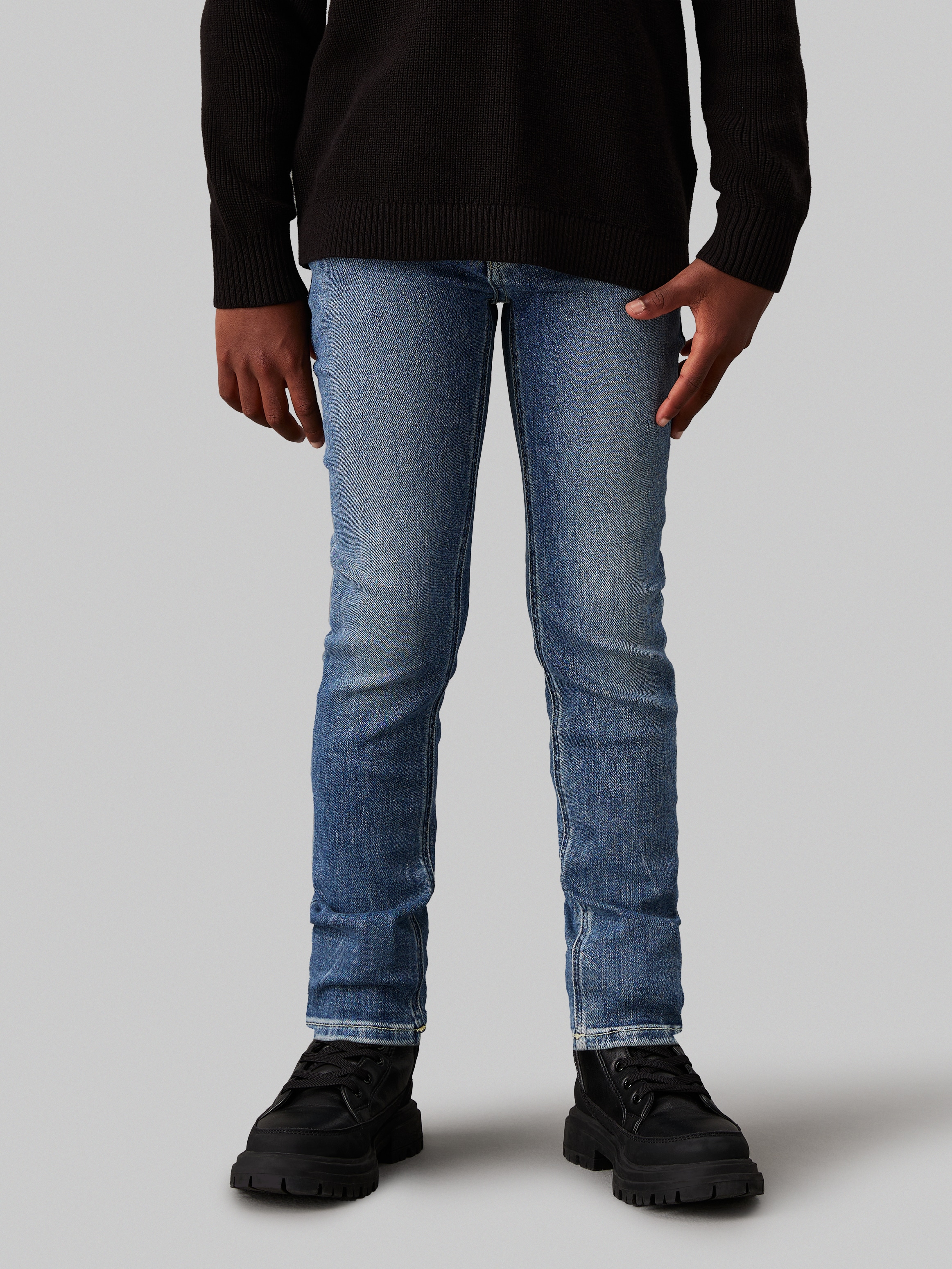 Calvin Klein Jeans Slim-fit-Jeans »SLIM NEW MID BLUE PWS«, für Kinder bis 16 Jahre, in cooler Waschung