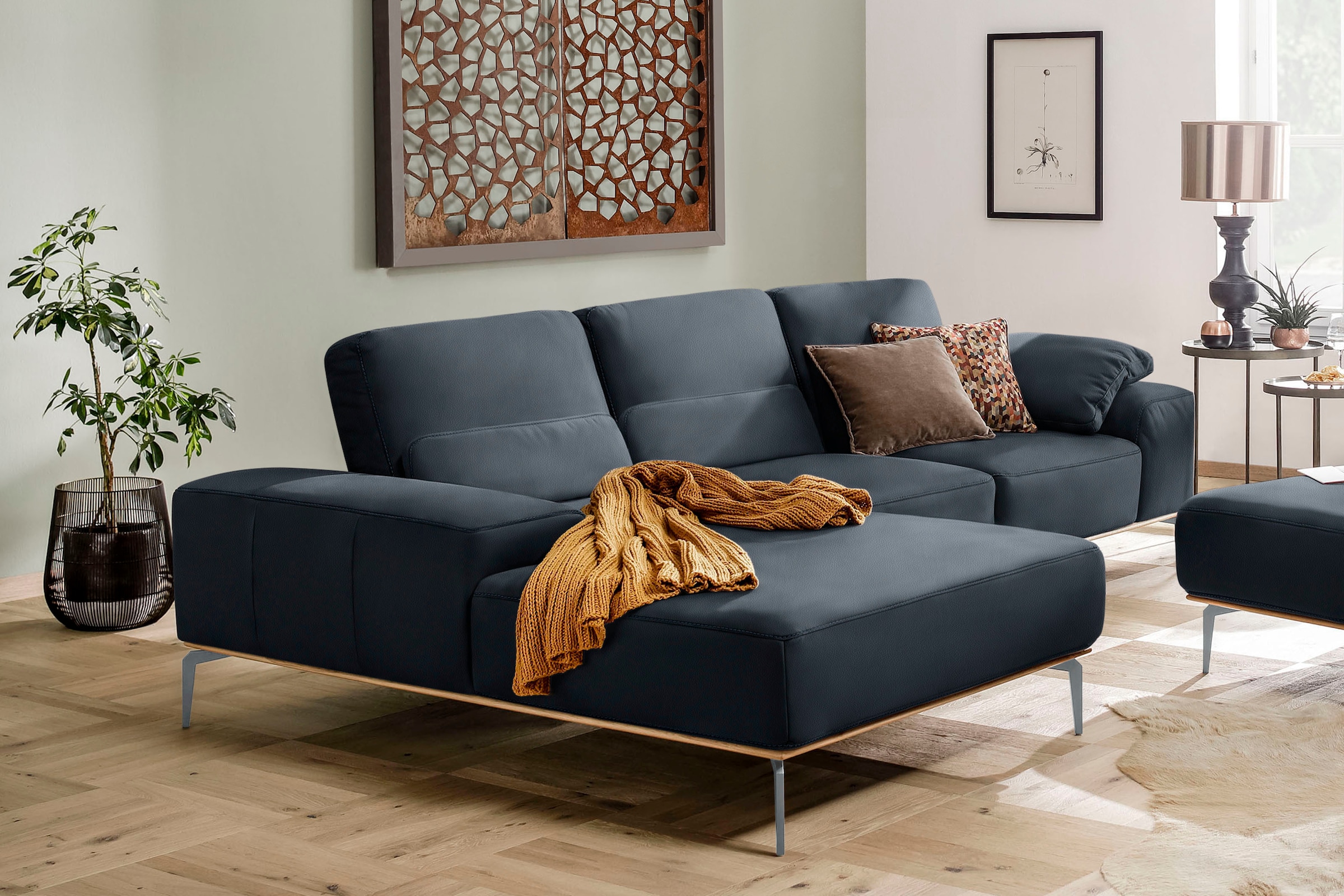 W.SCHILLIG Ecksofa "run, Designsofa mit tollem Sitzkomfort, bequem, Breite 299cm, L-Form" mit elegantem Holzsockel, Füße in Silber matt, Breite 299 cm