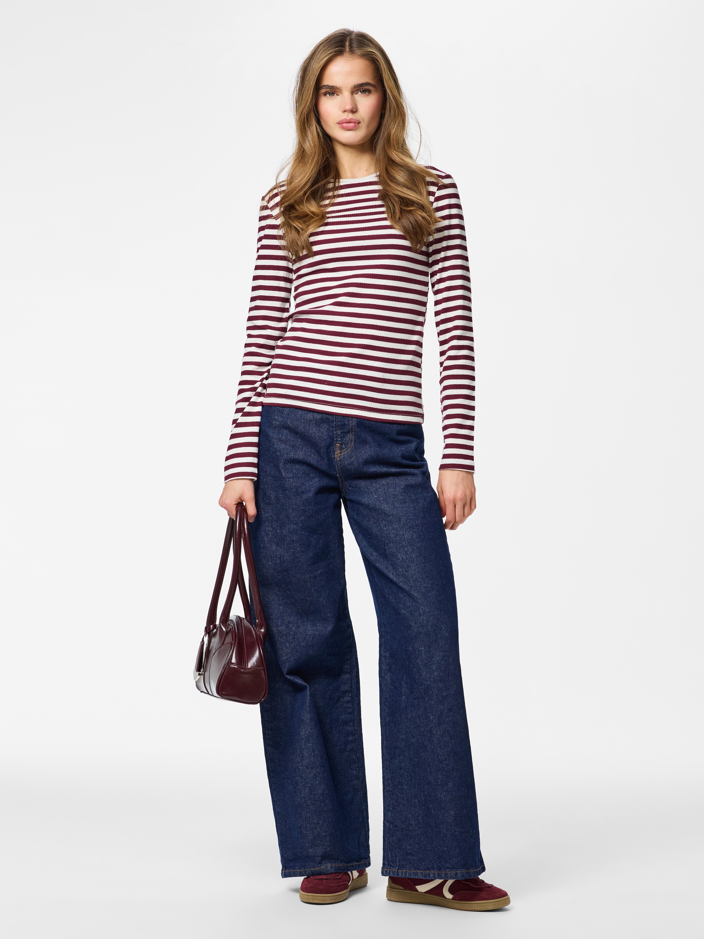 pieces Langarmshirt »PCRUKA LS TOP NOOS BC« Baumwollmischung, slim fit