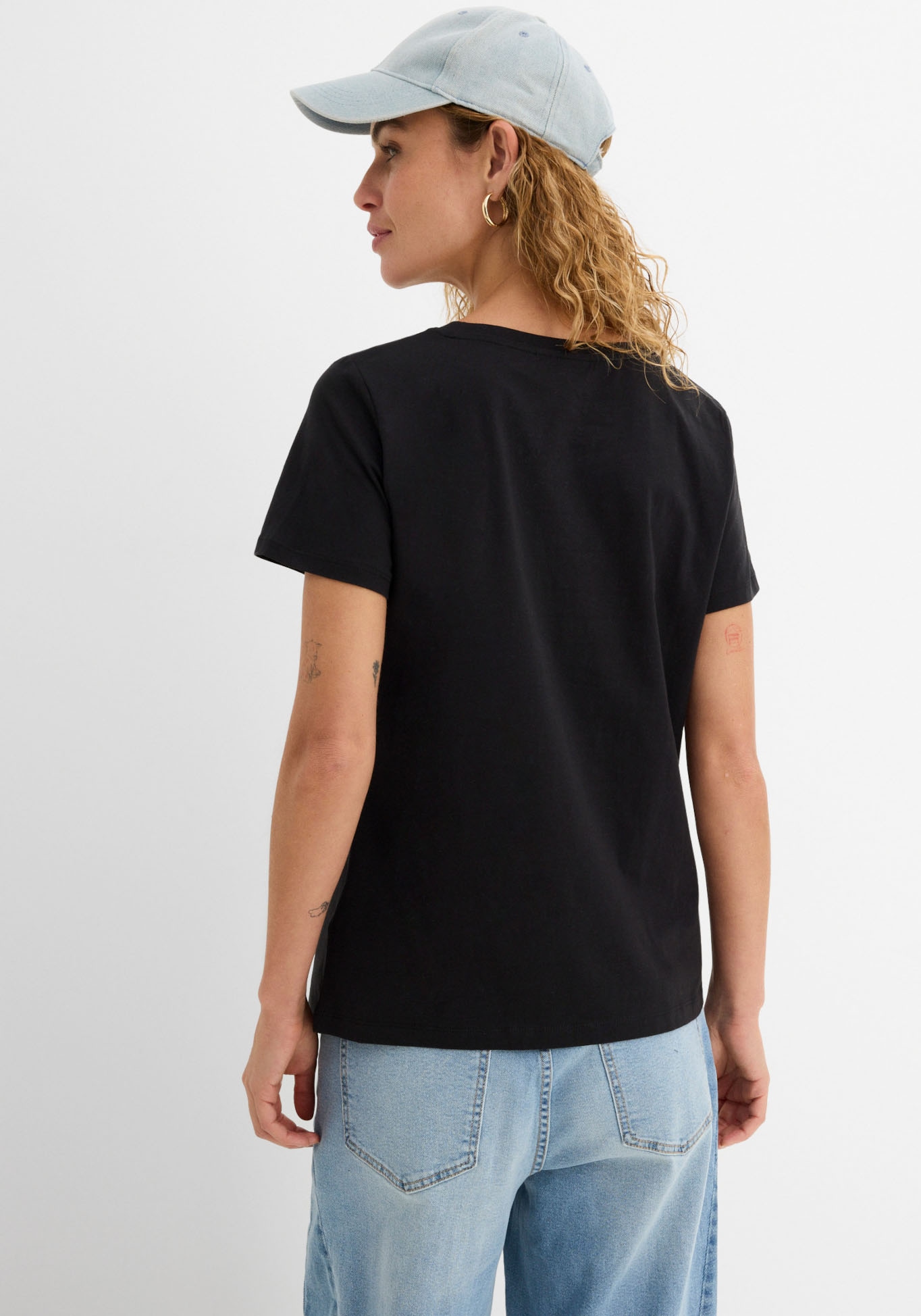 bonprix T-Shirt Packung, 2 Stk. lockere Passform, Kurzarm, Rundhalsausschnitt, aus Baumwolle