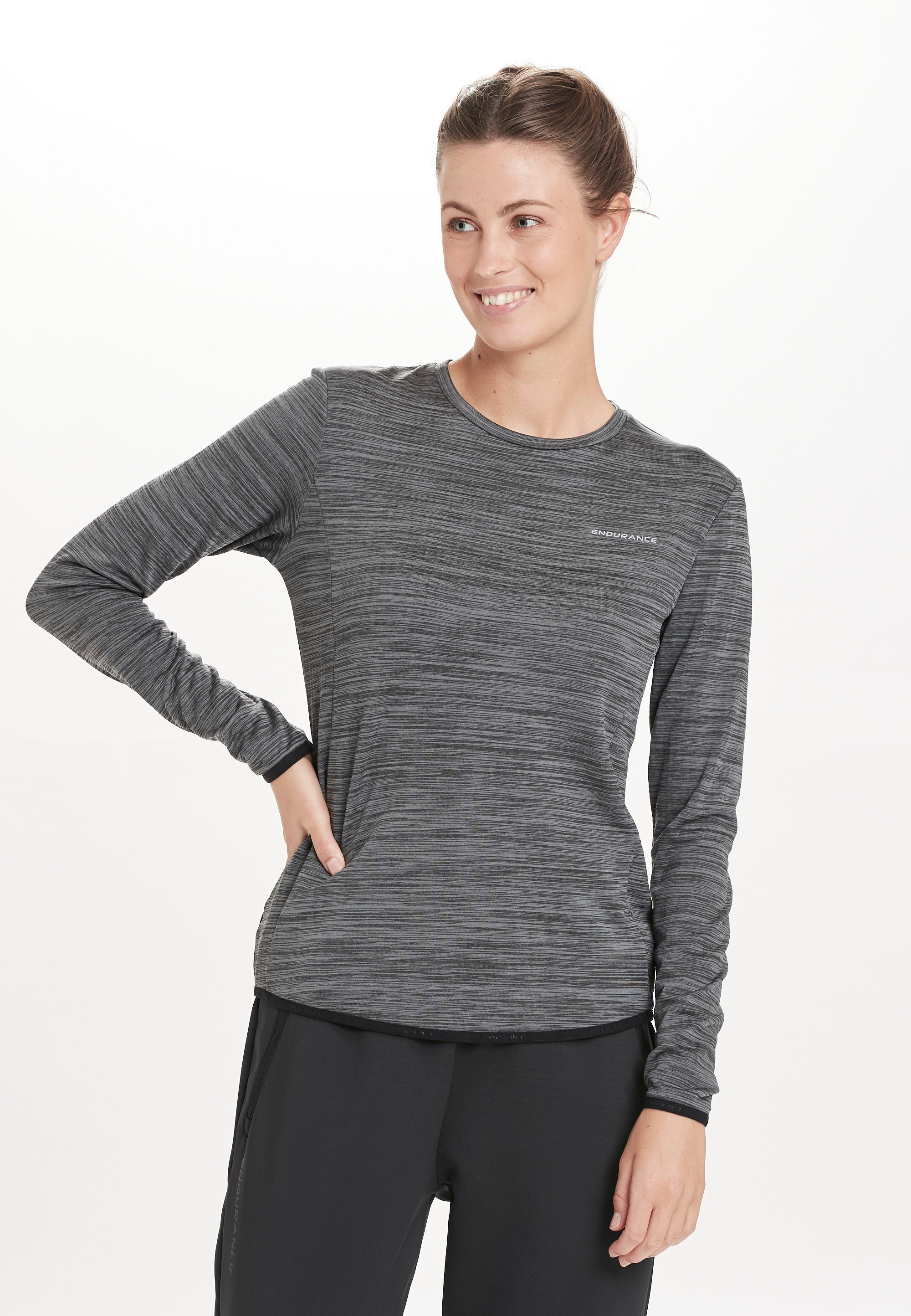 ENDURANCE Funktionsshirt "Leah" 1 Stk. tlg. mit reflektierenden Details günstig online kaufen