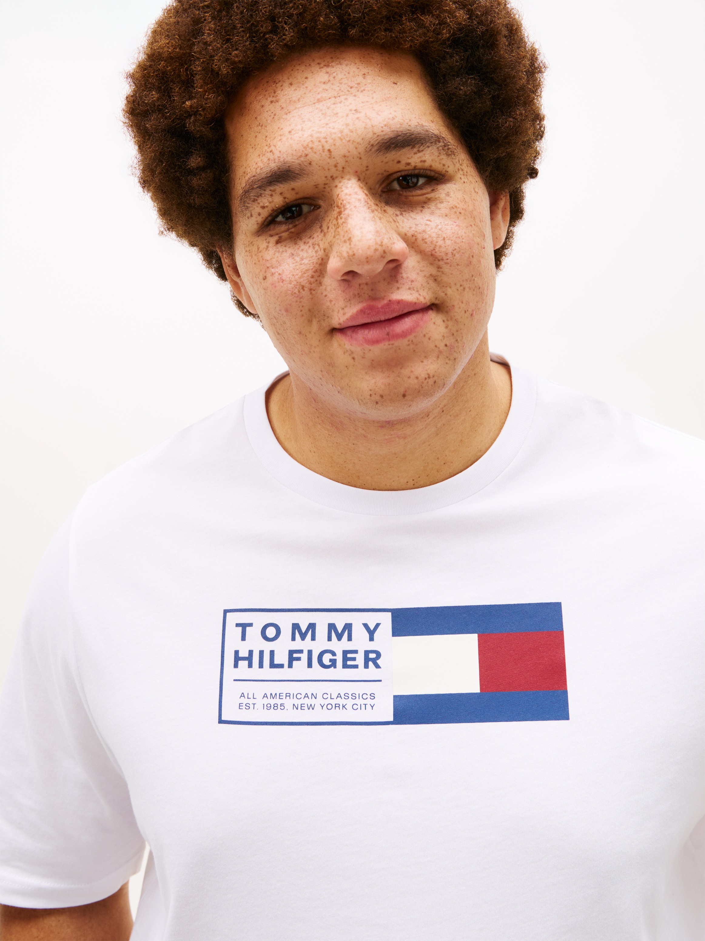 Tommy Hilfiger Big & Tall T-Shirt "BRAND LOVE TEXT" Regular fit für große G günstig online kaufen
