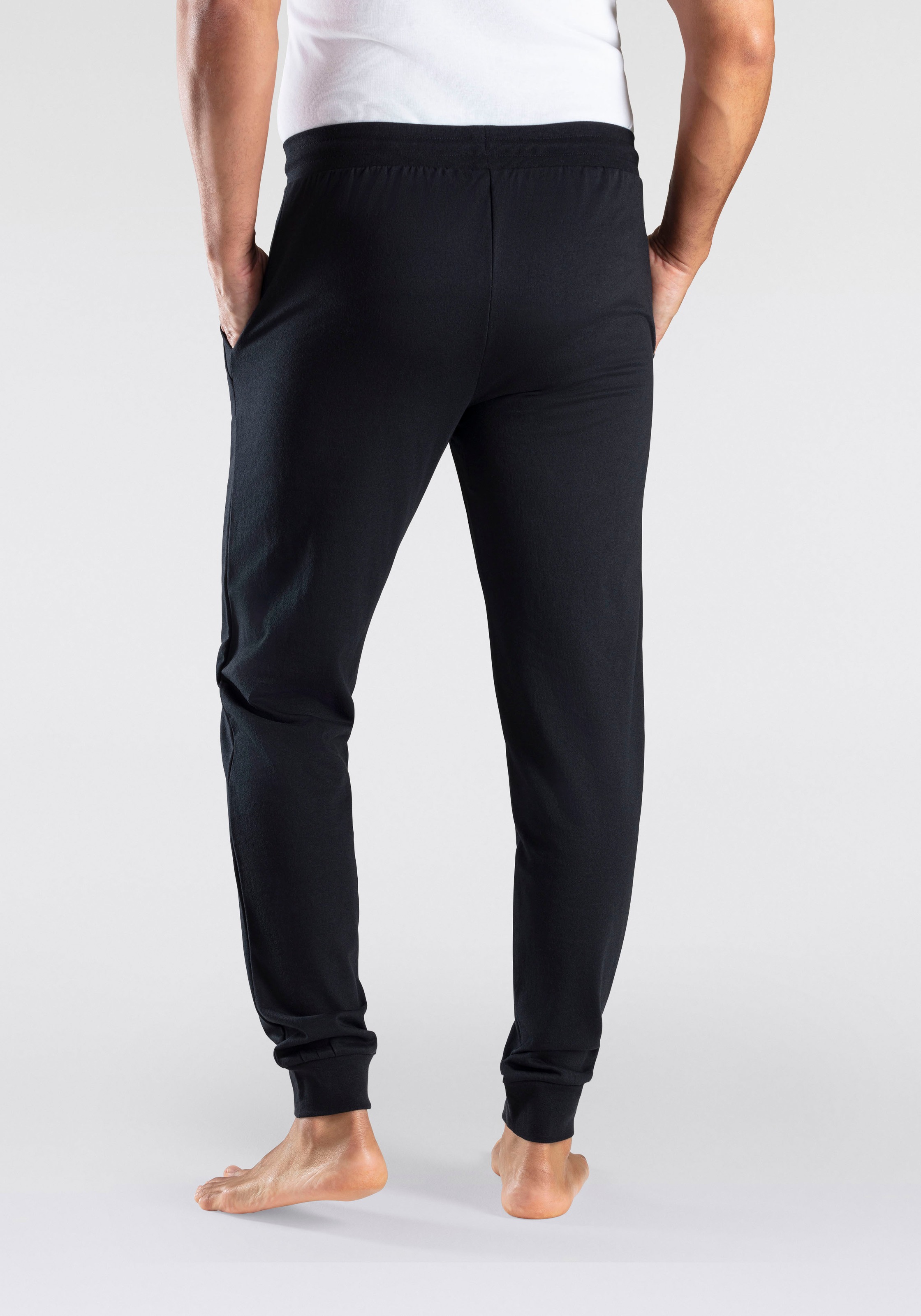 Bench. Loungewear Sweathose Jogginghose mit Kordel, aus Baumwoll-Mix günstig online kaufen