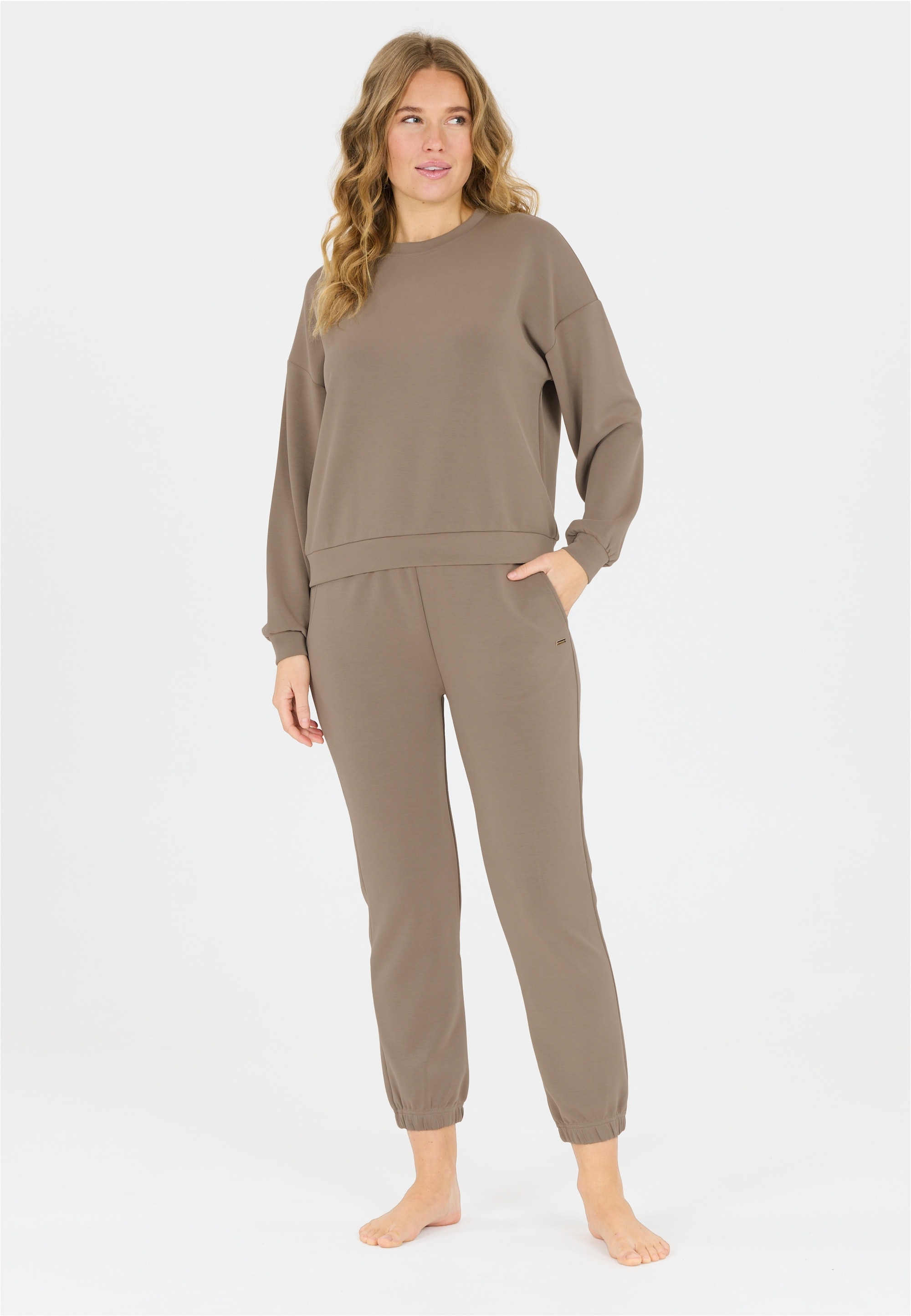 ATHLECIA Sweathose »Jillnana V2«, aus angenehm weichem Material
