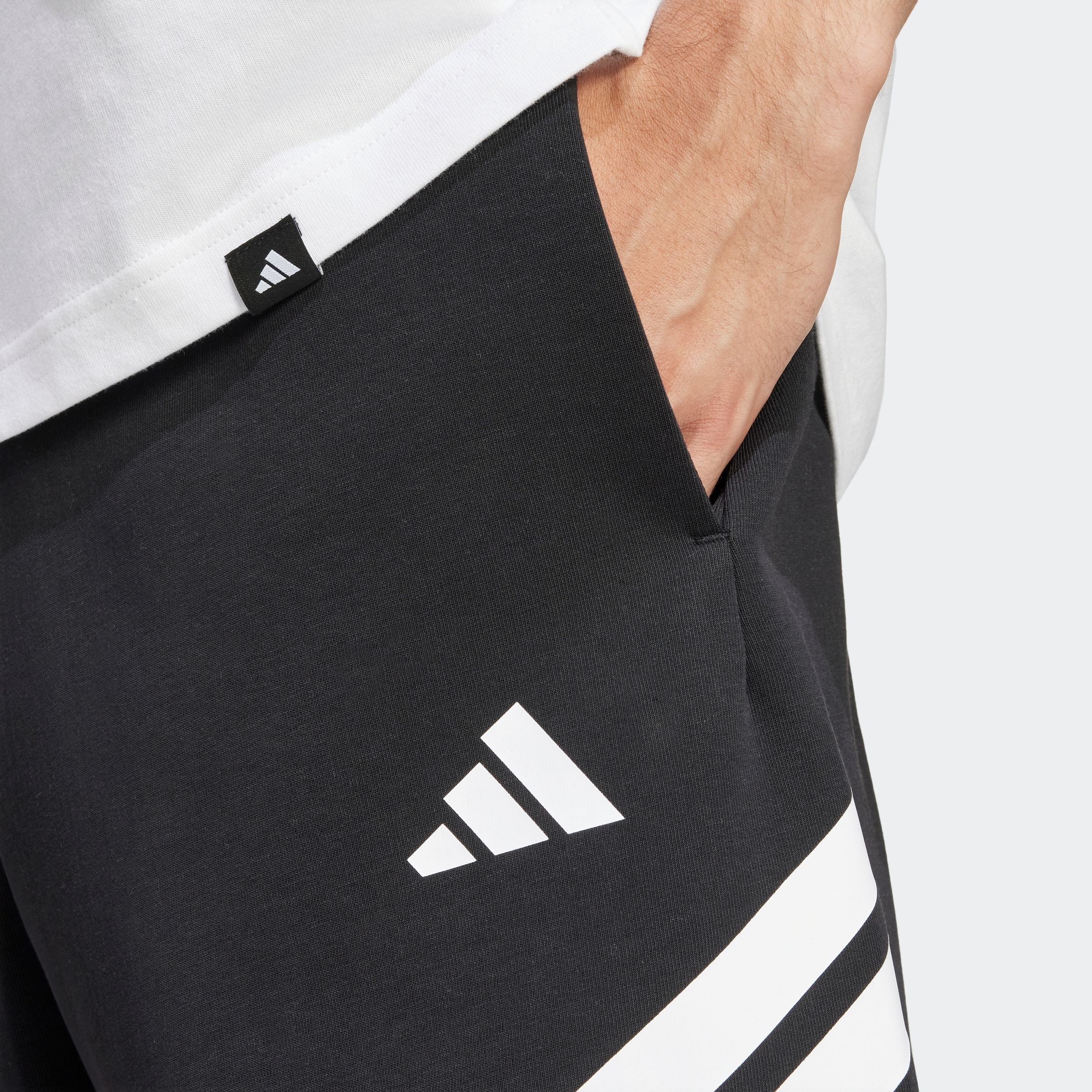 adidas Sportswear Shorts »M FI 3S SHO«, (1 tlg.)